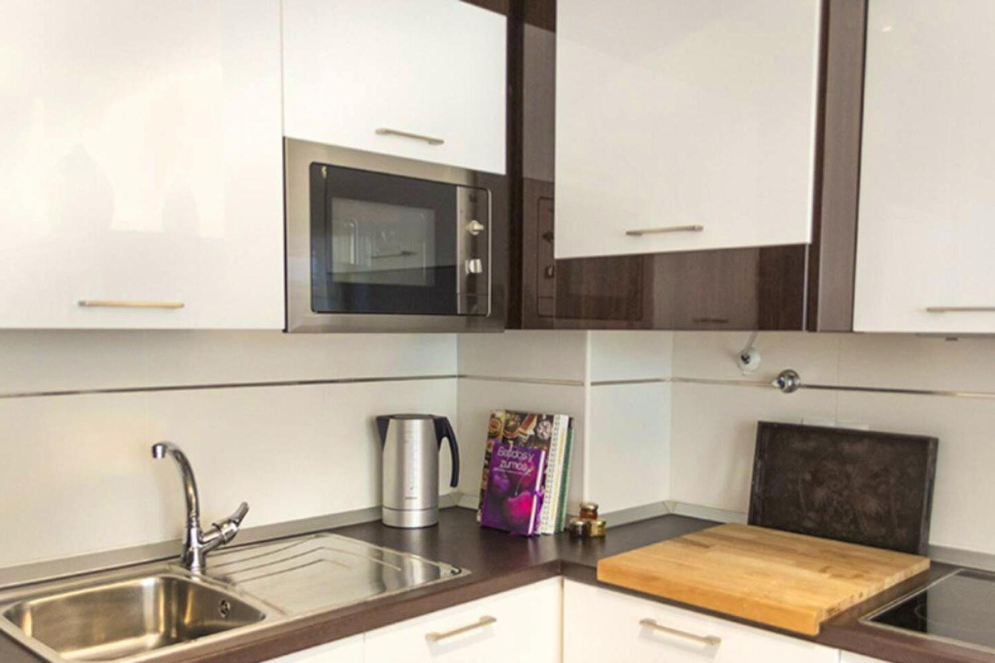 Apartamento Cosy In Near Centre 60 Sqm Air Conditioned Málaga