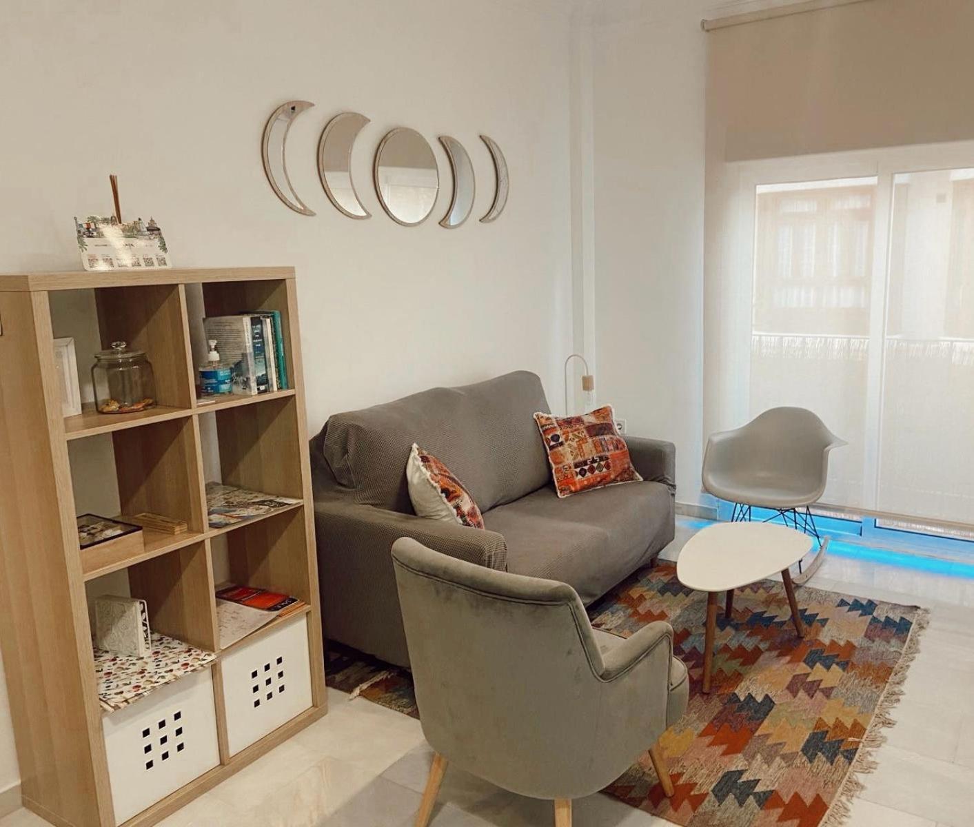 Melina Arlu - Barrio La Victoria Malaga