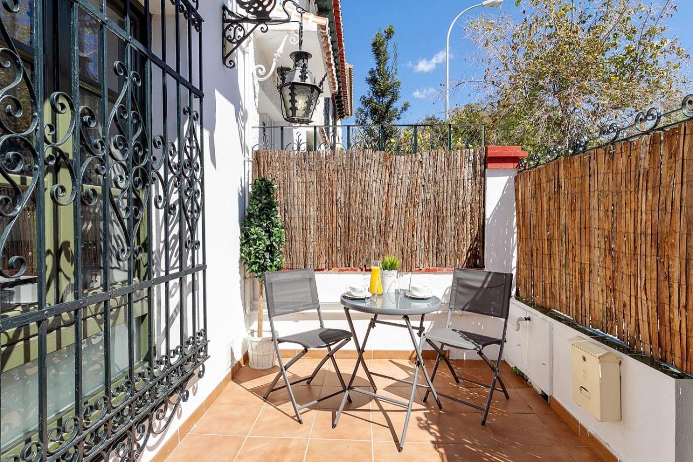 Casita En Pedregalejo Con Terraza 19b