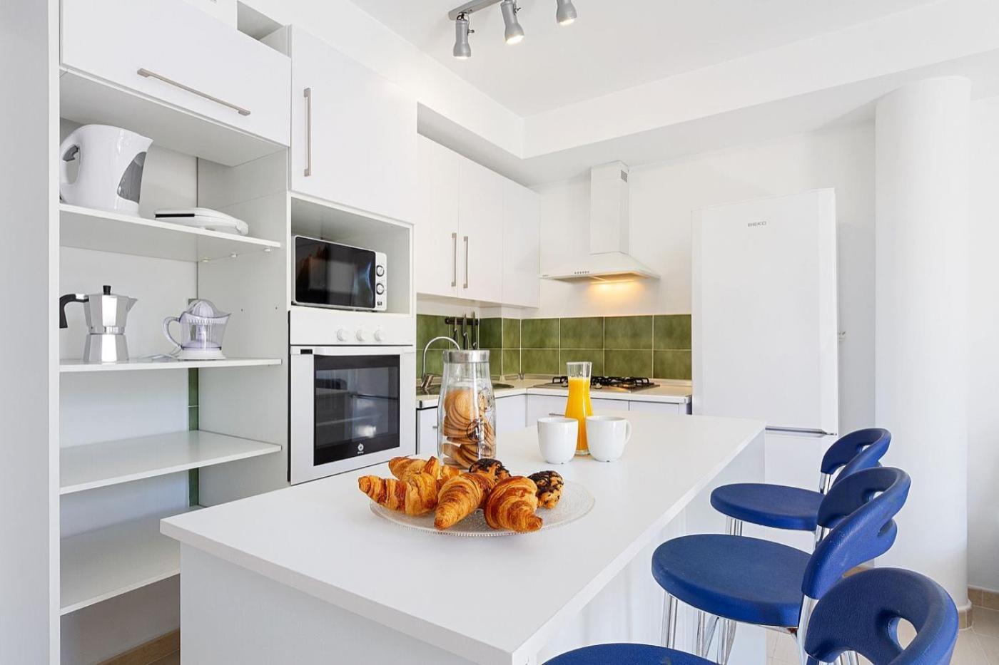 Casita En Pedregalejo Con Terraza 19b *