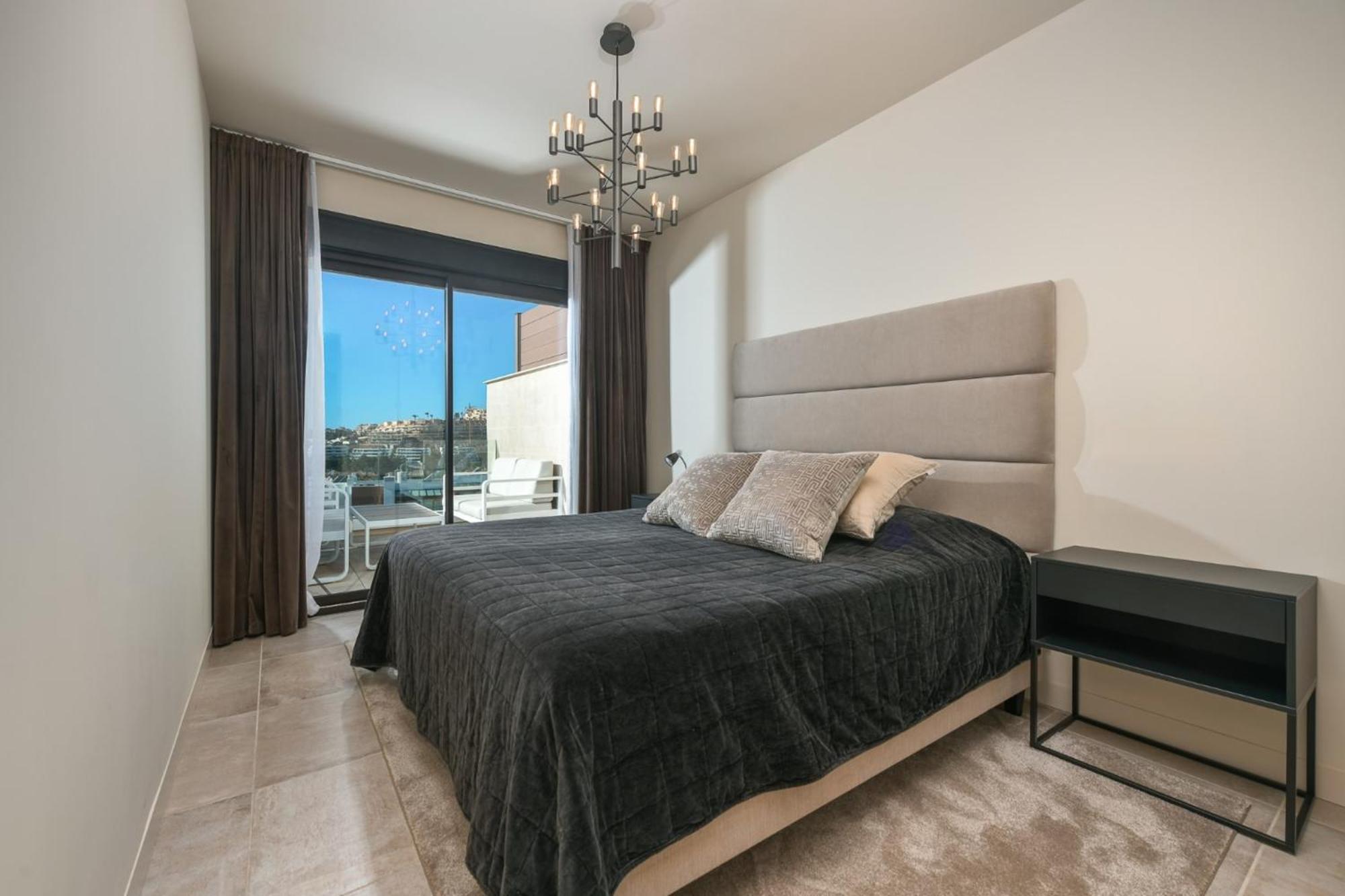 Penthouse With Ocean View 4 Bedrooms *