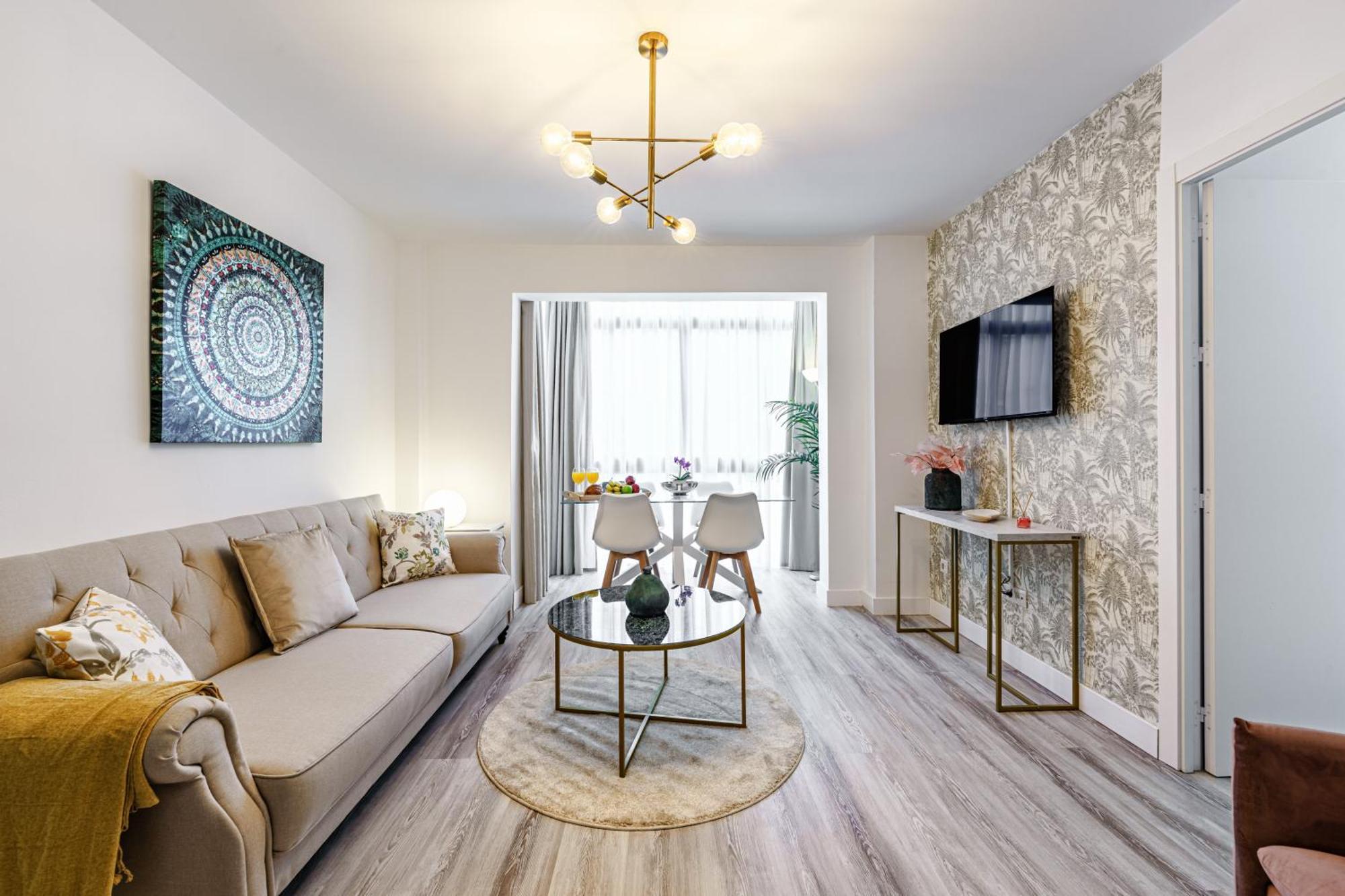 Apartment Supreme & Comfort - *