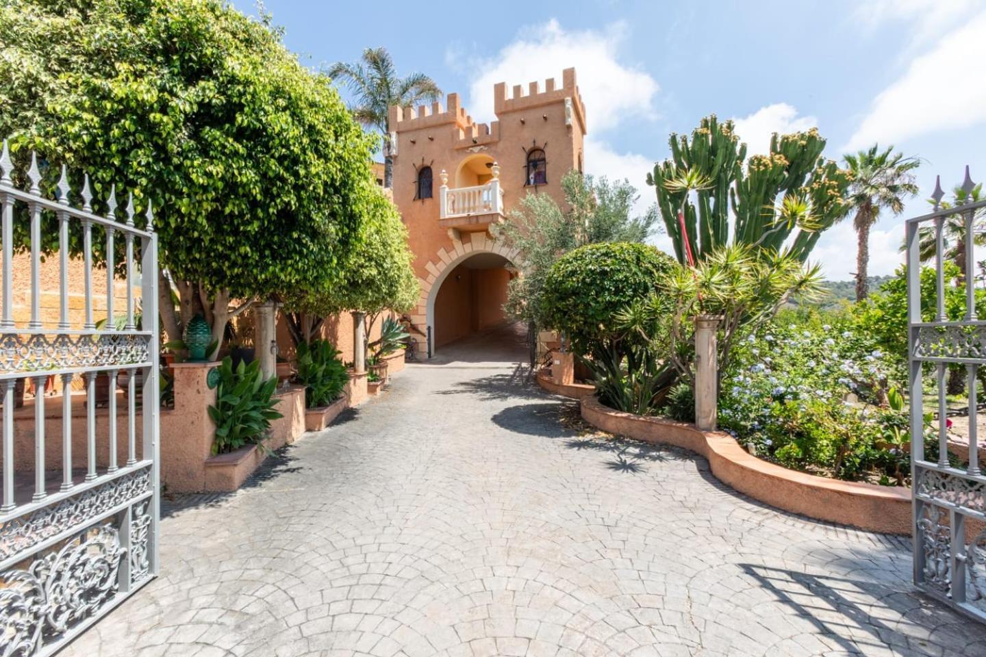 Villa Rural En Con Piscina Y Vistas Al Mar Málaga
