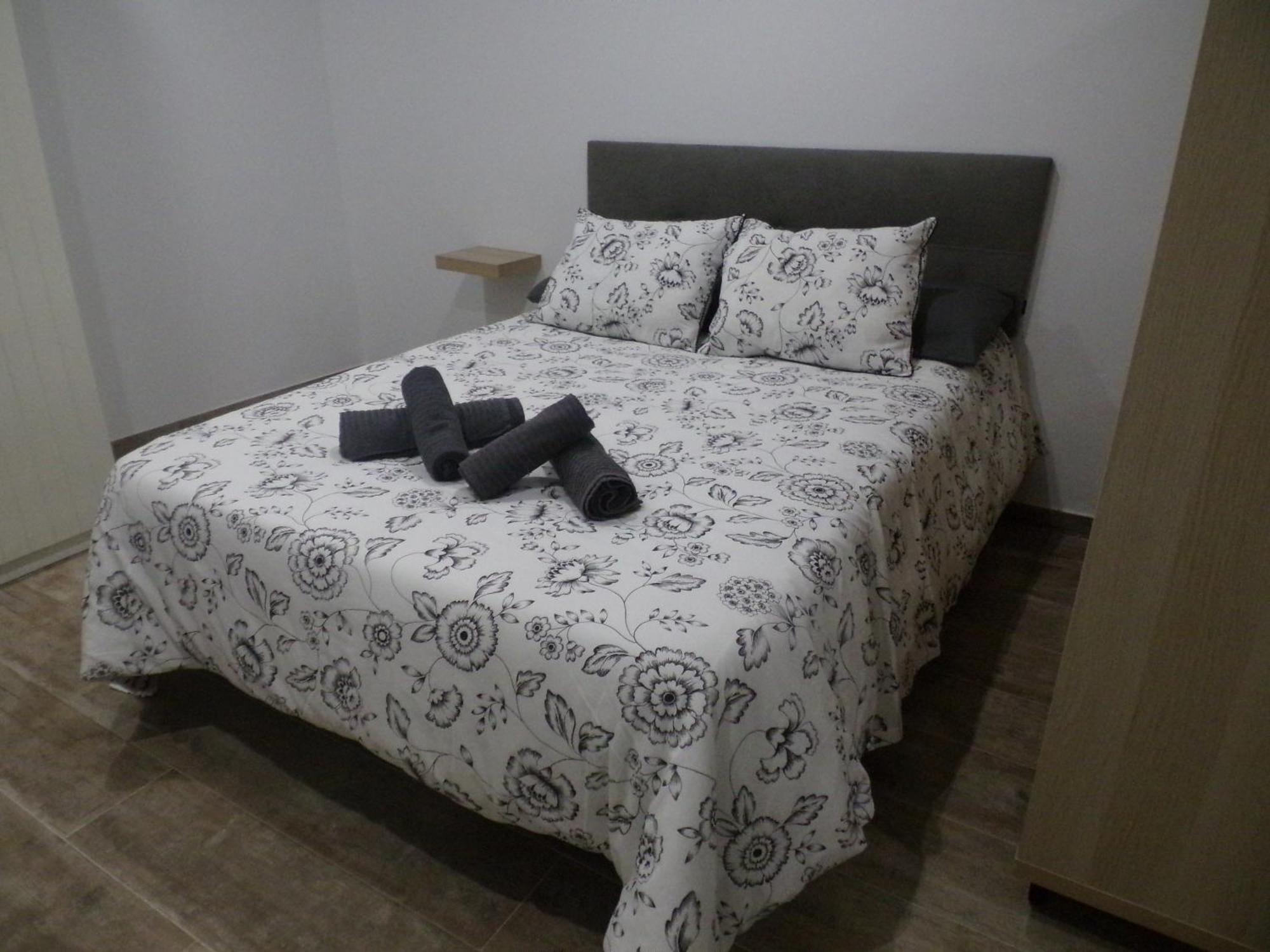 Buen Dia Airport Malaga- Playa-torremolinos Apartment *