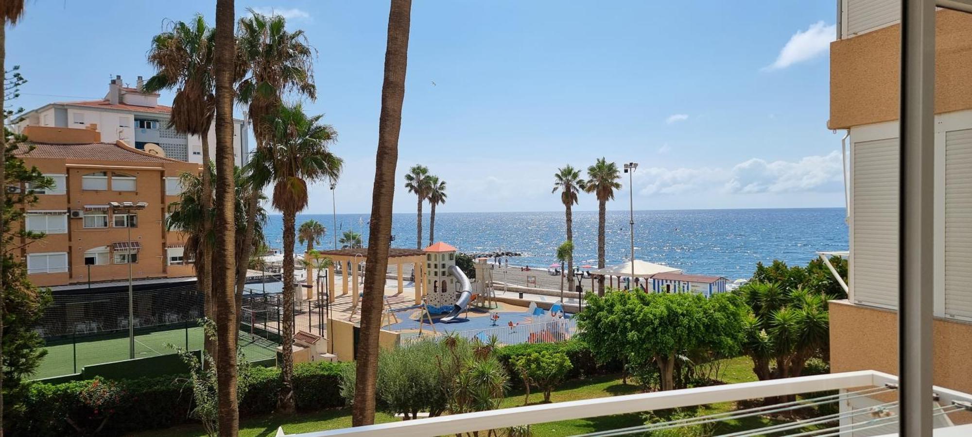 Apartamento Con Preciosas Vistas Al Mar * Malaga