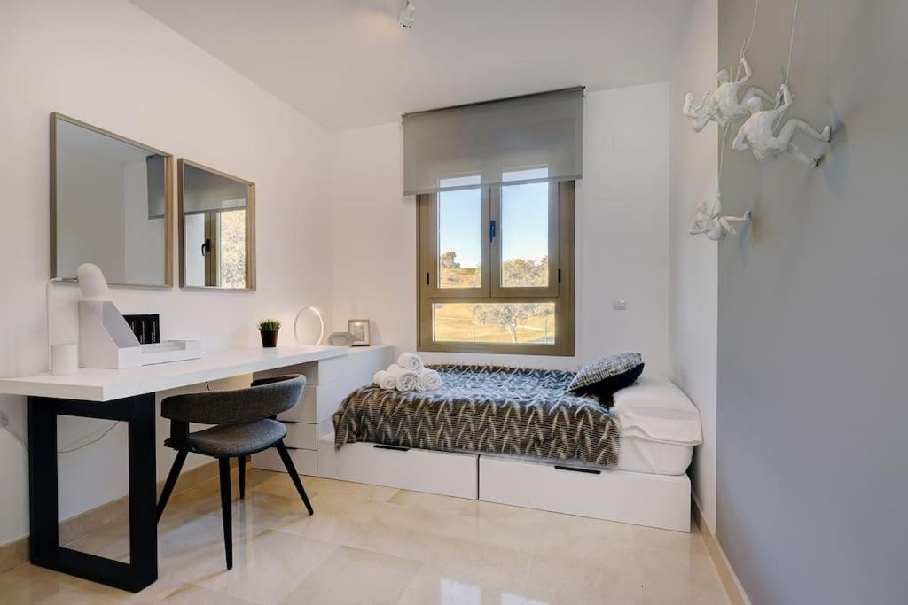 007 Modern 3 Bed Frontline Golf Townhouse In La Cala Golf With Mountain Views * Málaga