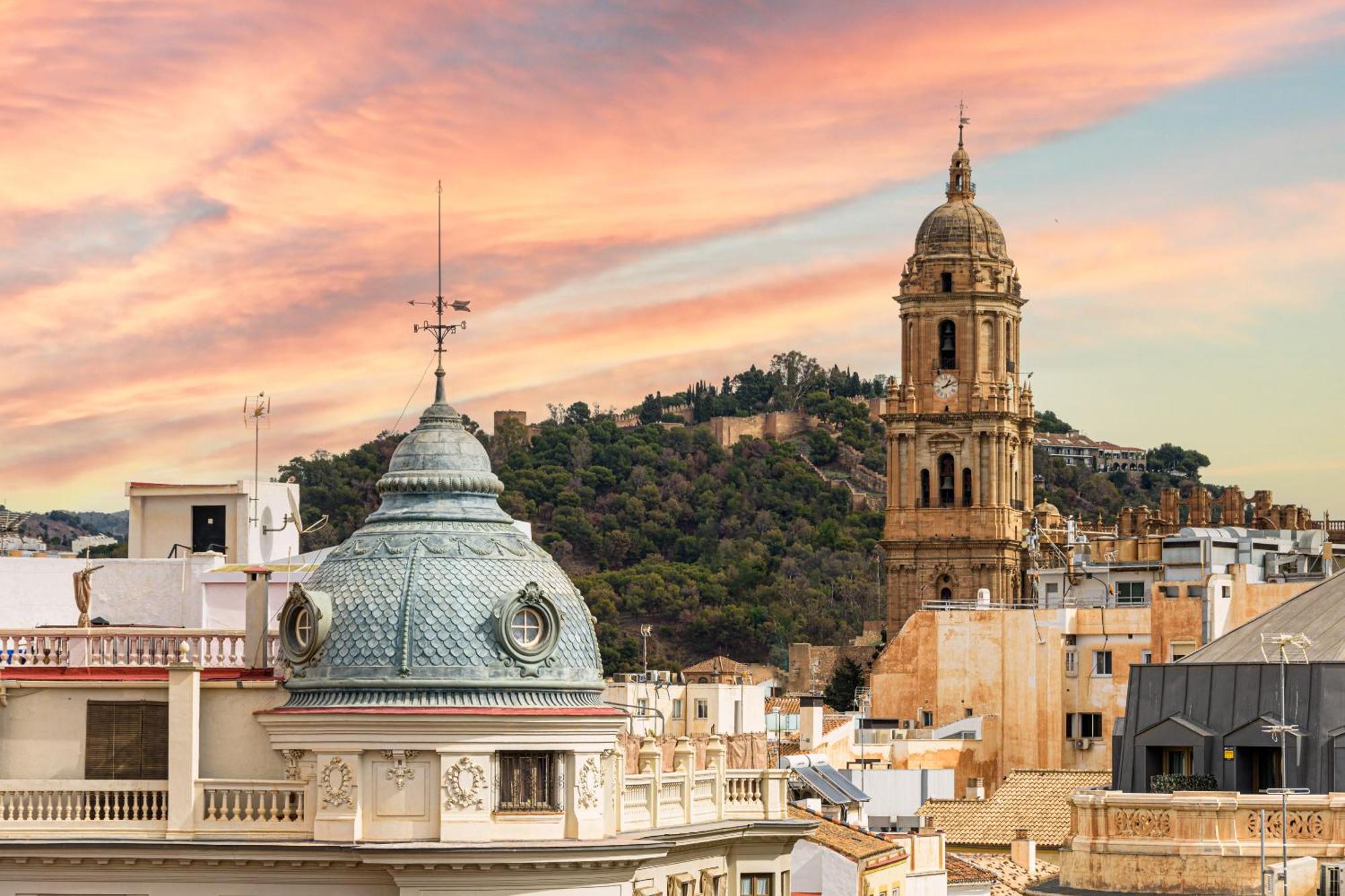 Center Penthouse & Parking Malaga
