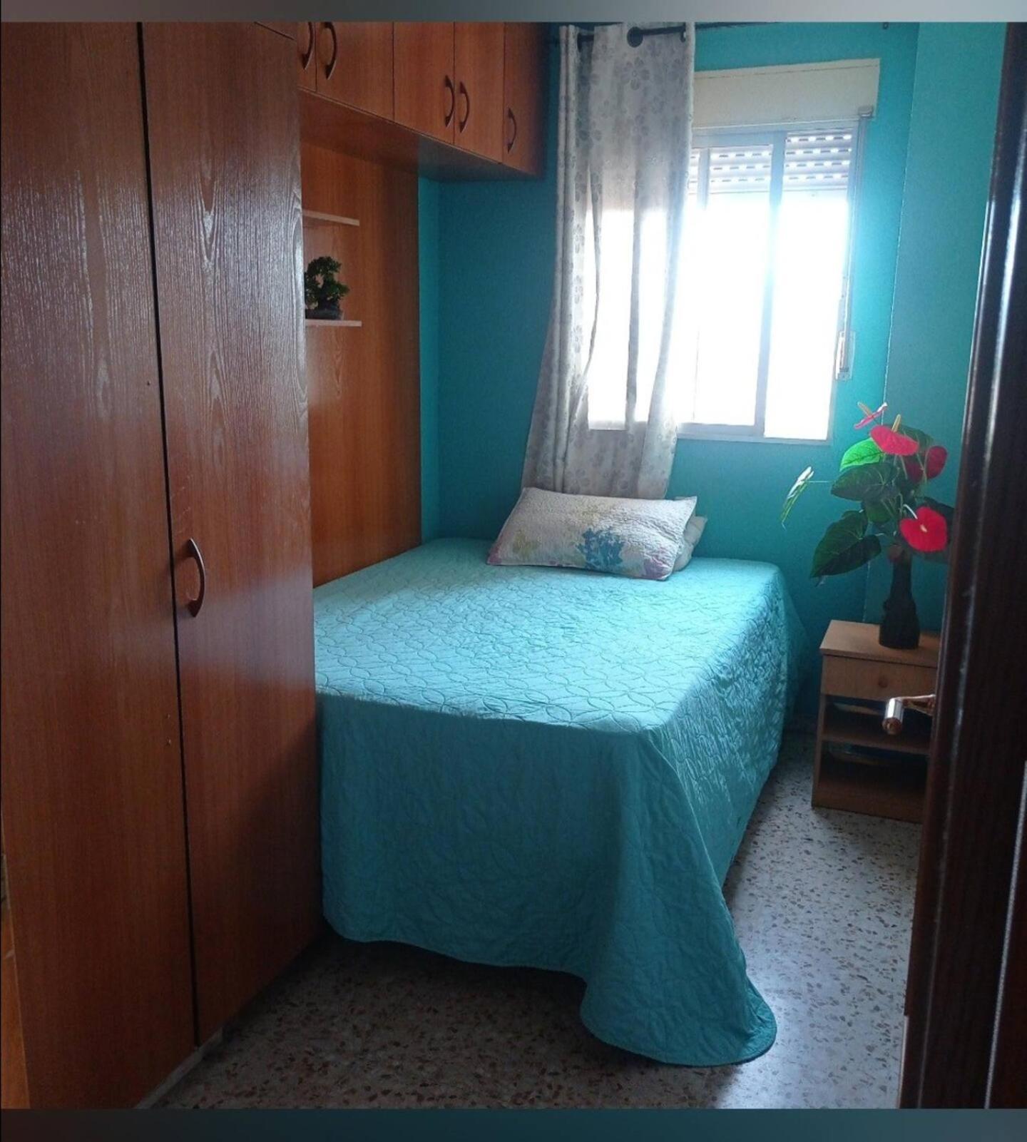 Habitación en casa particular Estupenda Cama Grande, Recinto Ferial