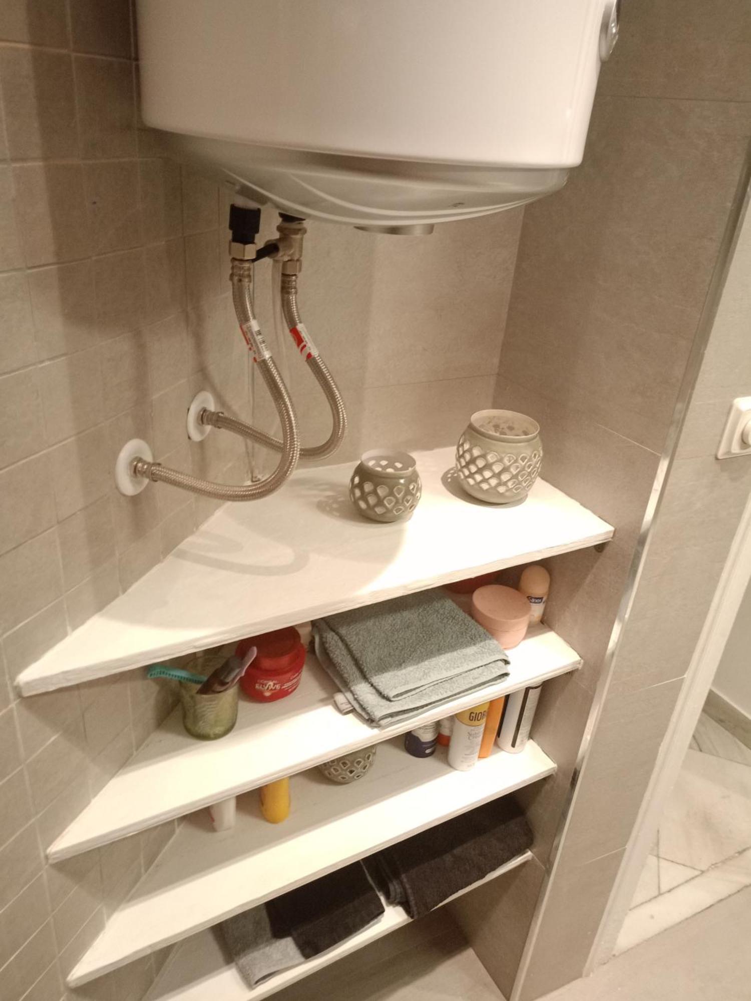 Small Stylish With Comfortable Queen-size Bed In Very Large, Beautifully Decorated Shared Flat In The Historic Centre Of *