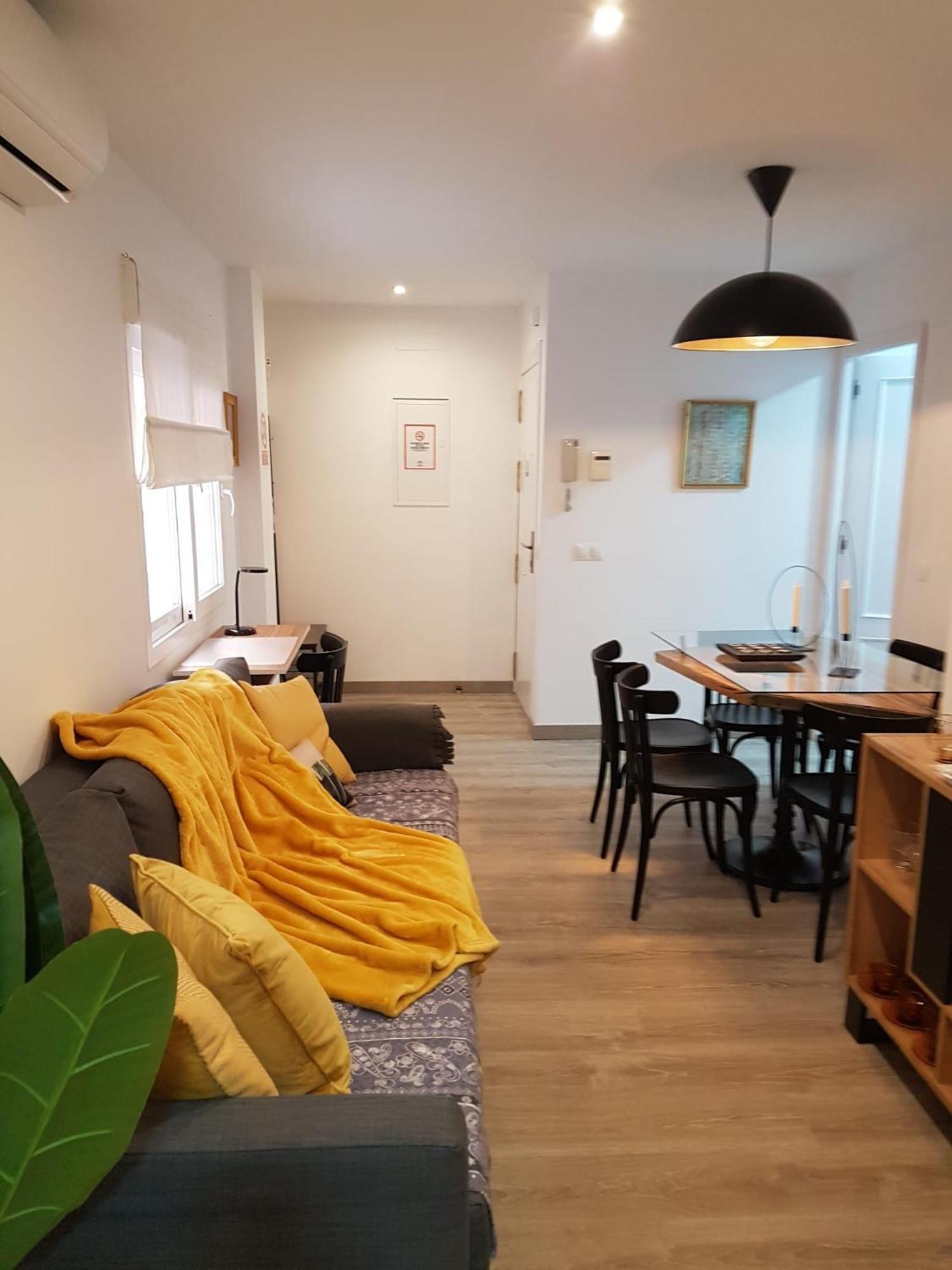 Nuestro Rincon Del Teatro Antonio Banderas Soho Apartment Malaga