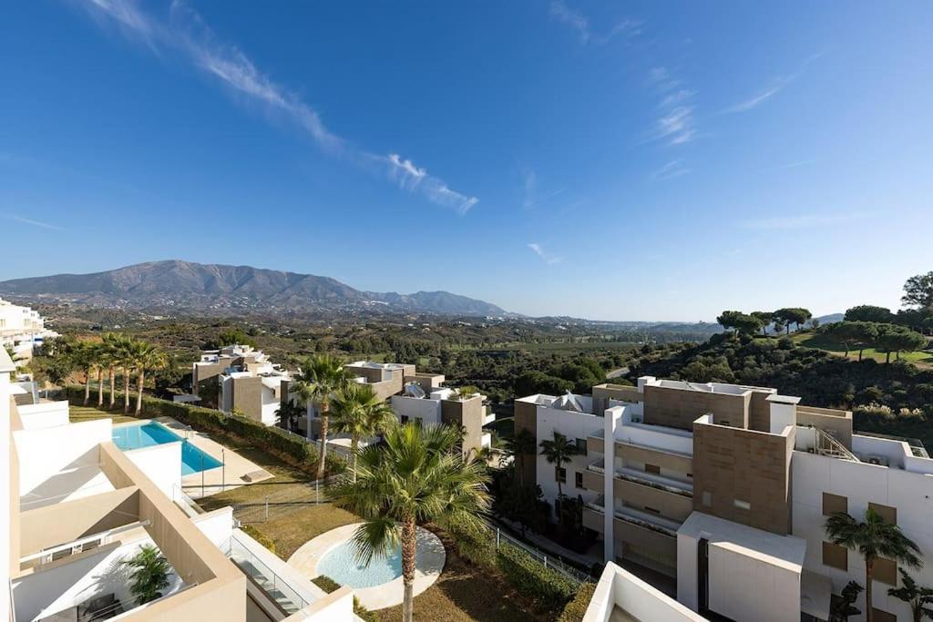 007 Modern 3 Bed Frontline Golf Townhouse In La Cala Golf With Mountain Views Сasa de vacaciones Málaga