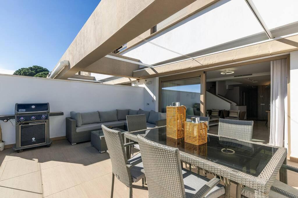 Сasa de vacaciones 007 Modern 3 Bed Frontline Golf Townhouse In La Cala Golf With Mountain Views *