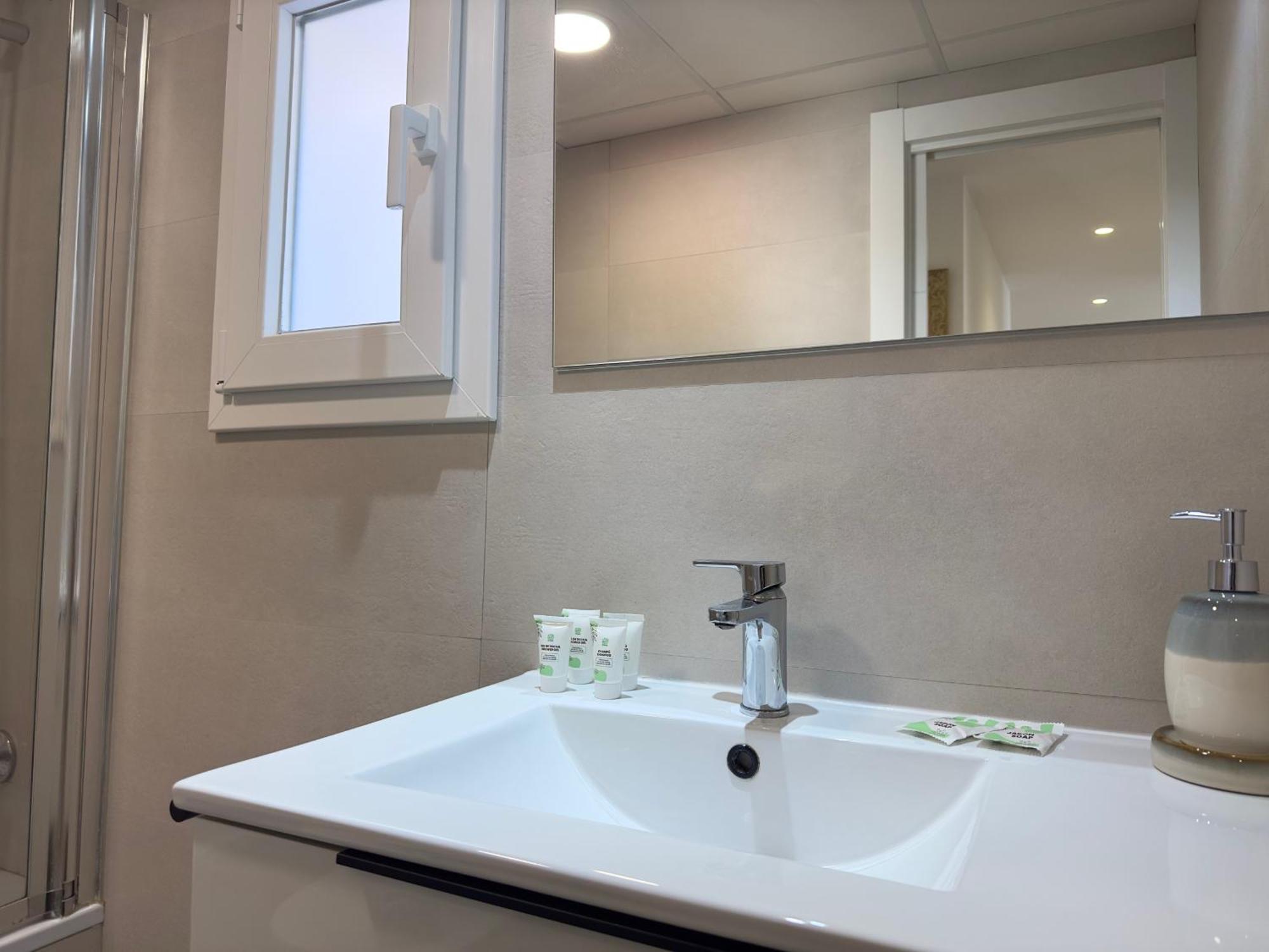 Apartamento Urbe10 Hacienda Paredes 2 Bedrooms Málaga