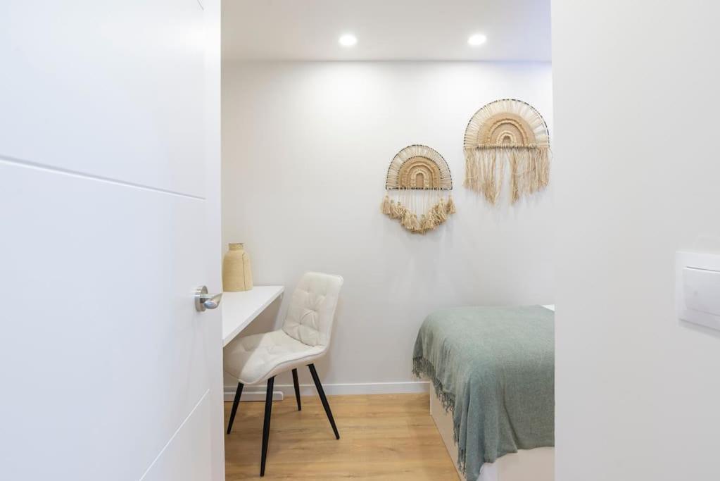 Apartment Trinidad & Central By Ele Malaga