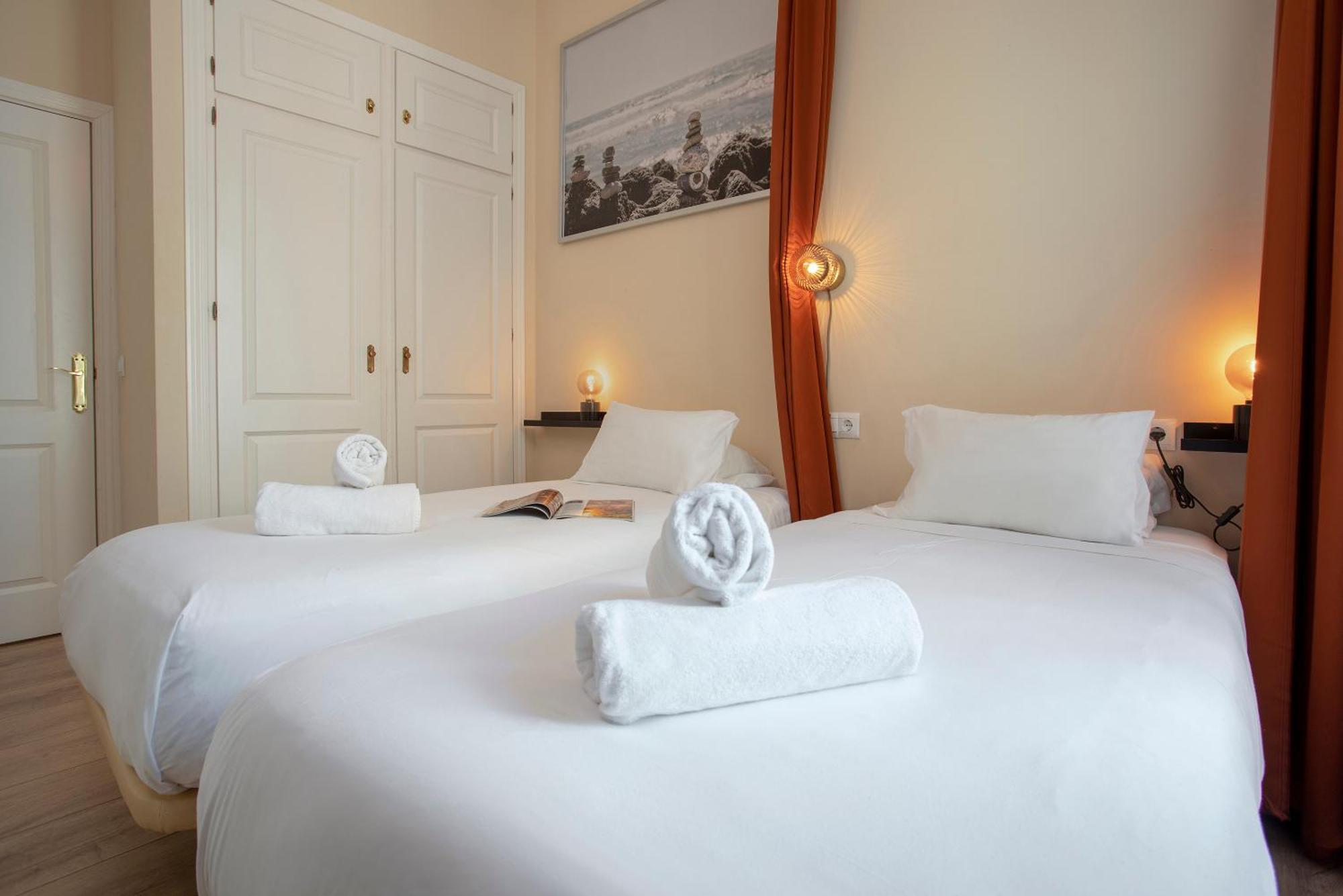 Reformado En Centro By Rent Me Apartamento *