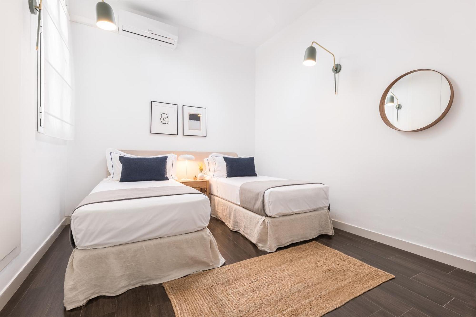Homeclub Apartment *