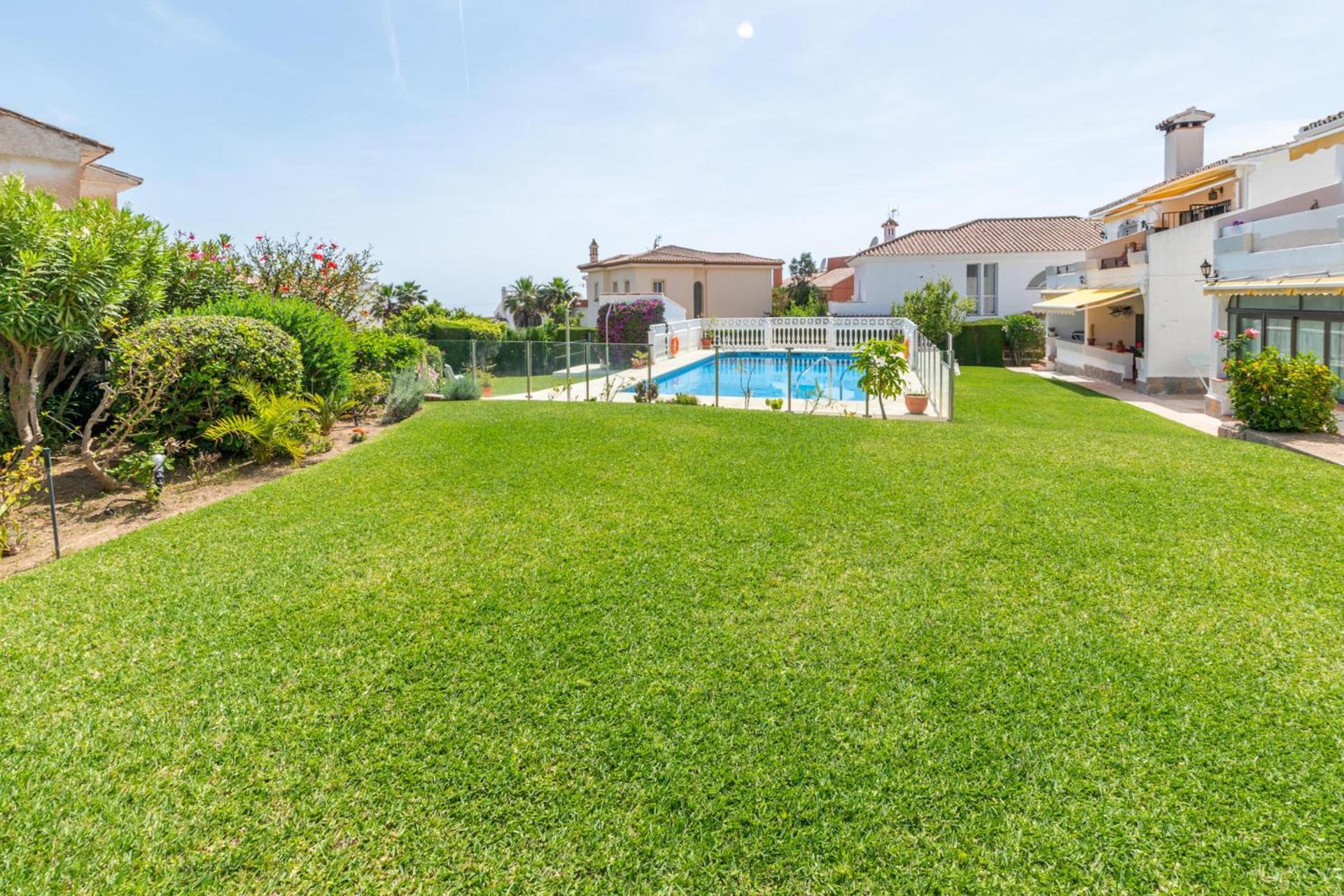 Spacious 3br In Miraflores Near Amenities * Málaga