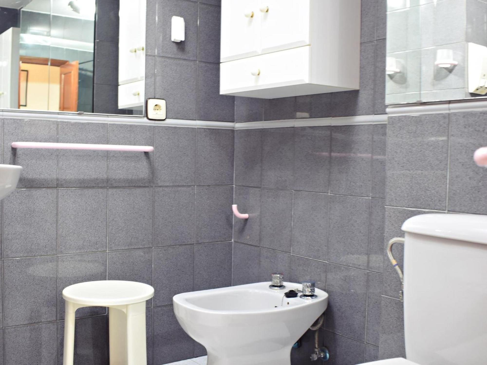 Apartamento Amplio Y Luminoso Cerca Del Centro Y La Playa Con Piscina Y Parking Privado