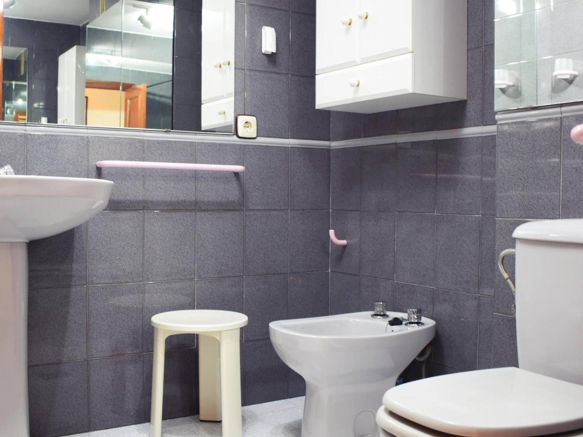 Amplio Y Luminoso Cerca Del Centro Y La Playa Con Piscina Y Parking Privado Apartamento Málaga