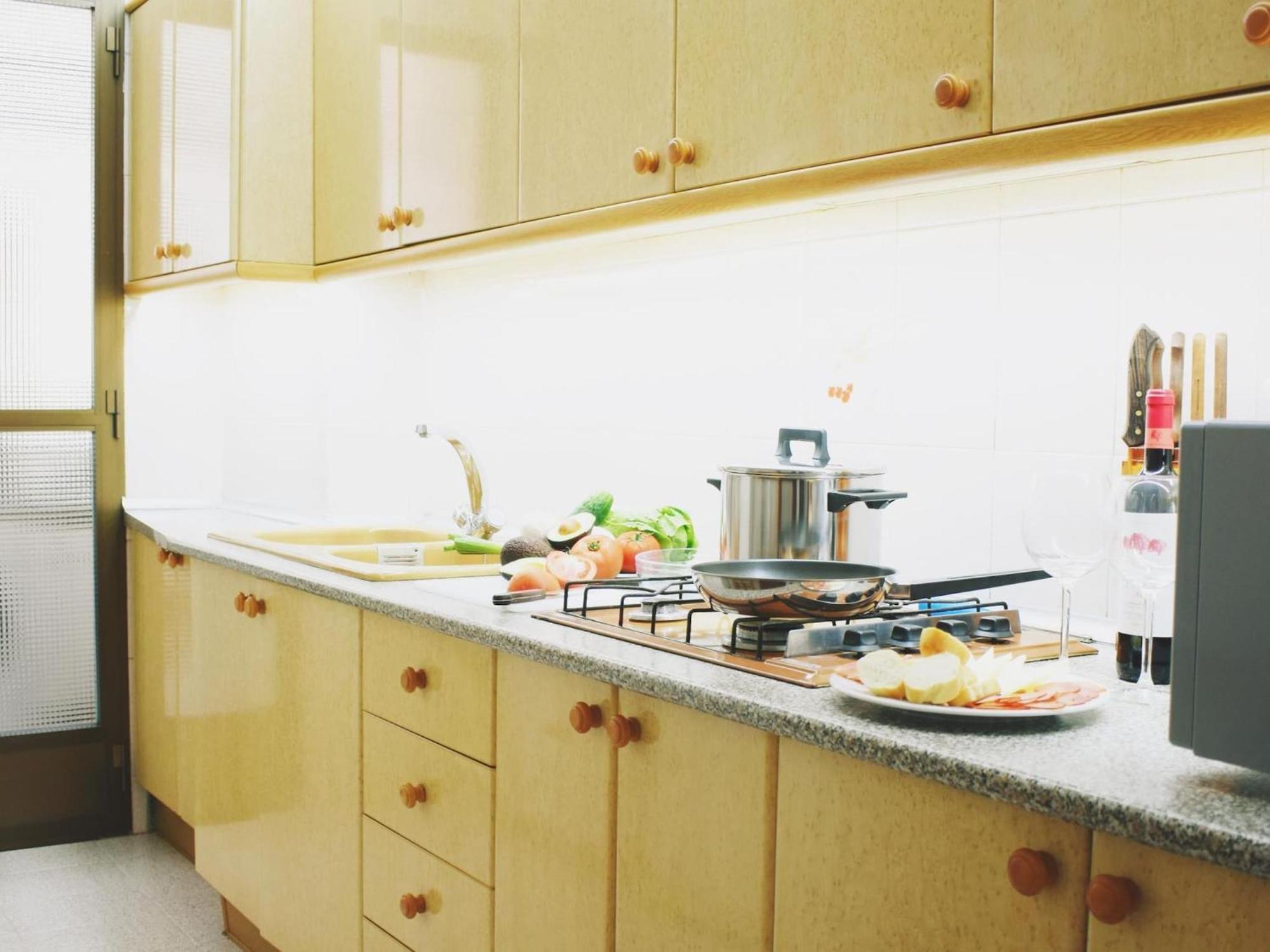 Apartamento Amplio Y Luminoso Cerca Del Centro Y La Playa Con Piscina Y Parking Privado