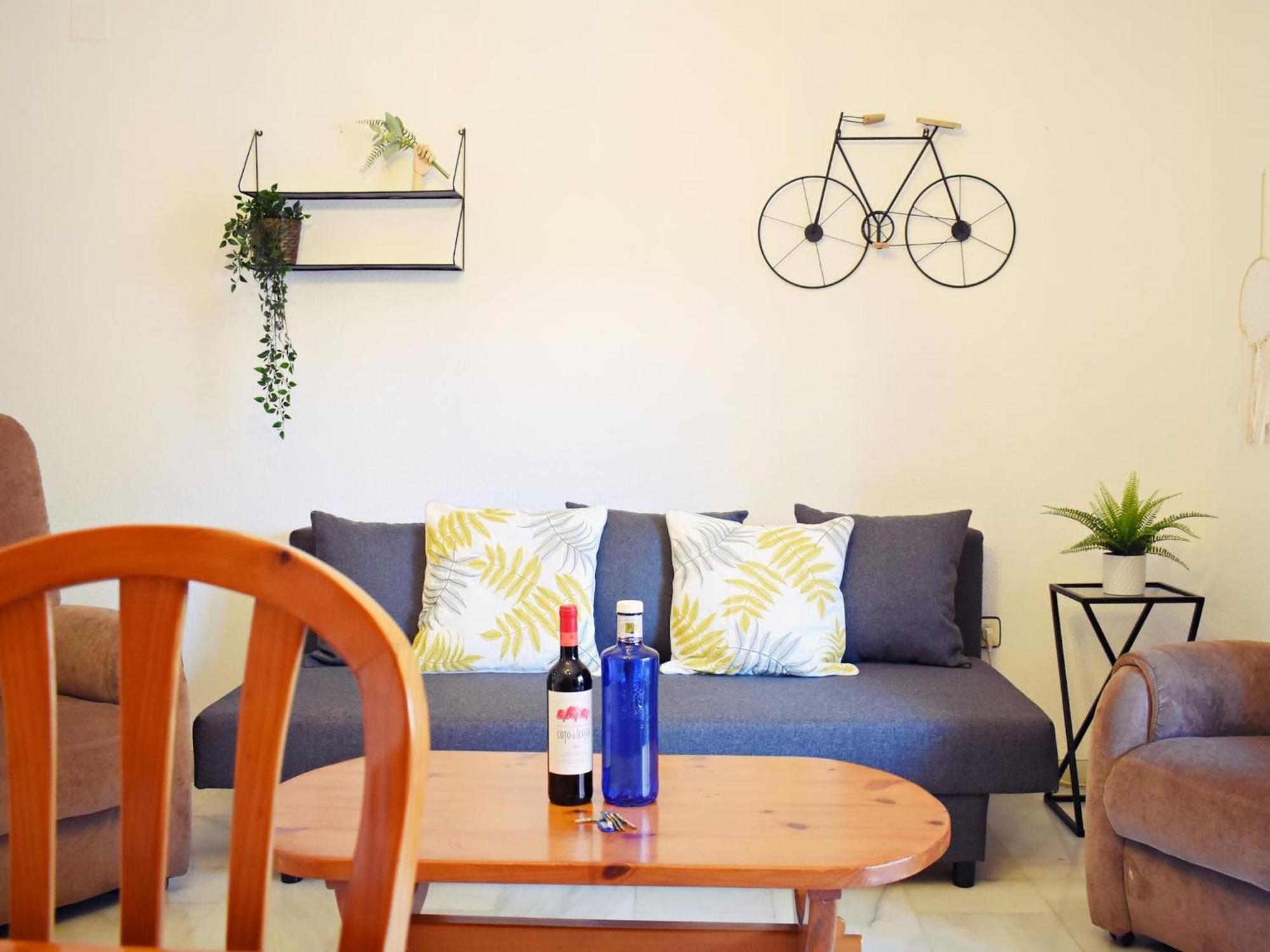 Amplio Y Luminoso Cerca Del Centro Y La Playa Con Piscina Y Parking Privado Apartamento