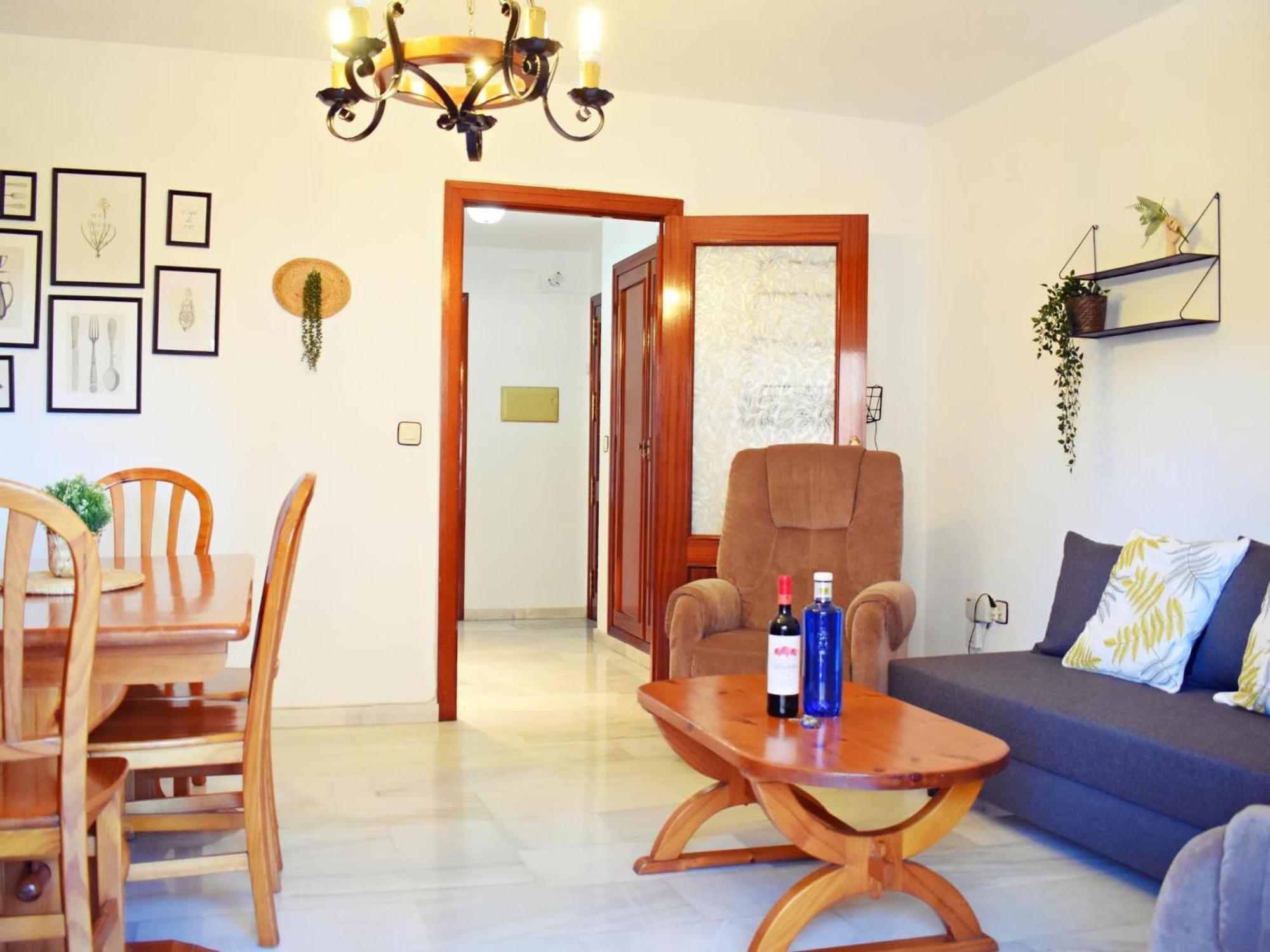 Apartamento Amplio Y Luminoso Cerca Del Centro Y La Playa Con Piscina Y Parking Privado Málaga