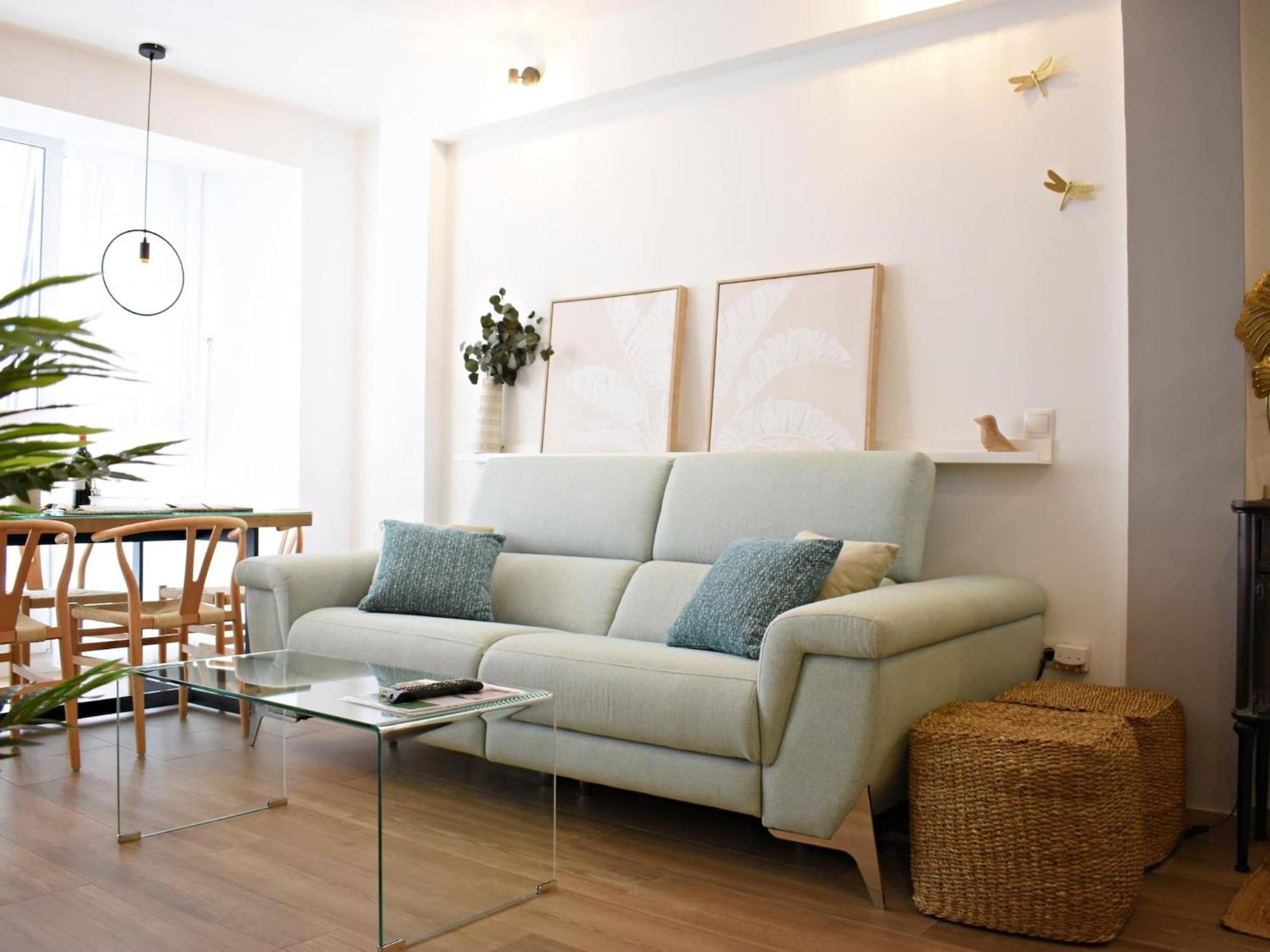 Apartamento Precioso De Tres *