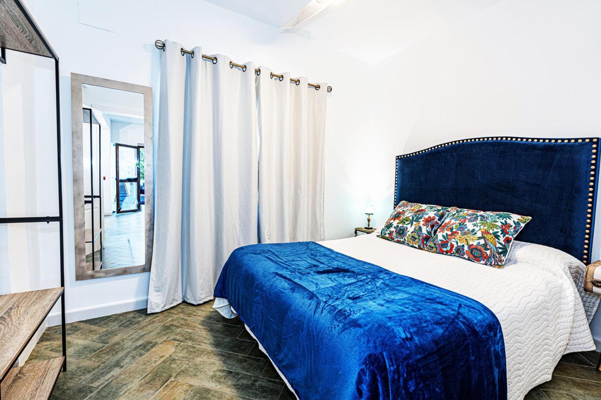Pandora House Apartment *