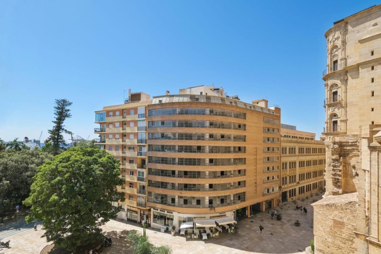 Apartamento Con Parking Junto A Catedral Centro De Estreno!