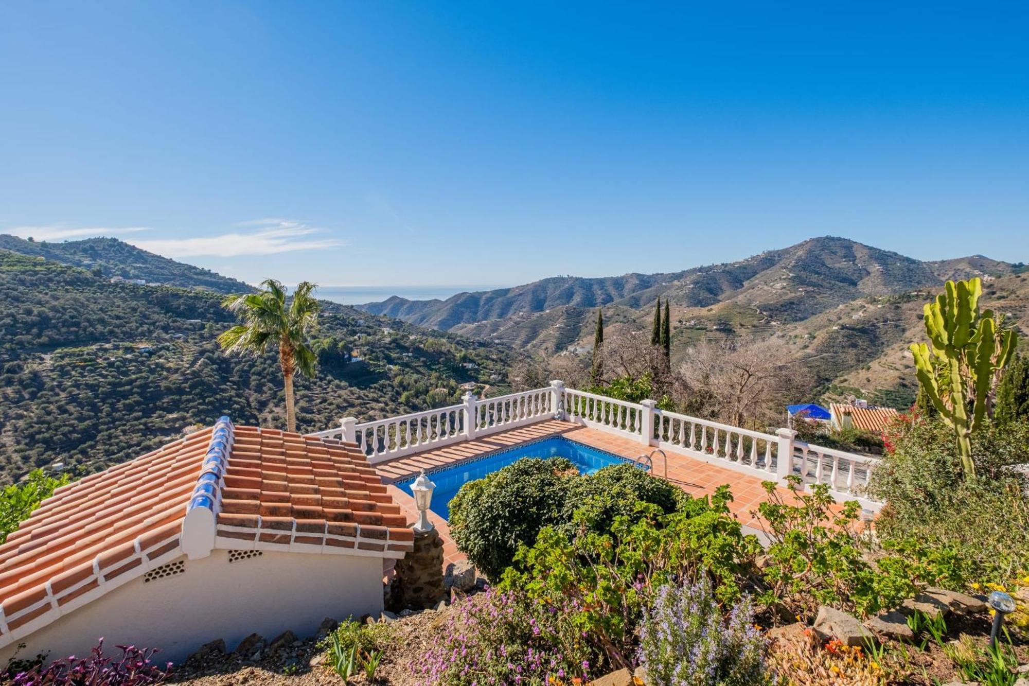 Villa Casa La Siesta With Magical View Own Pool Málaga
