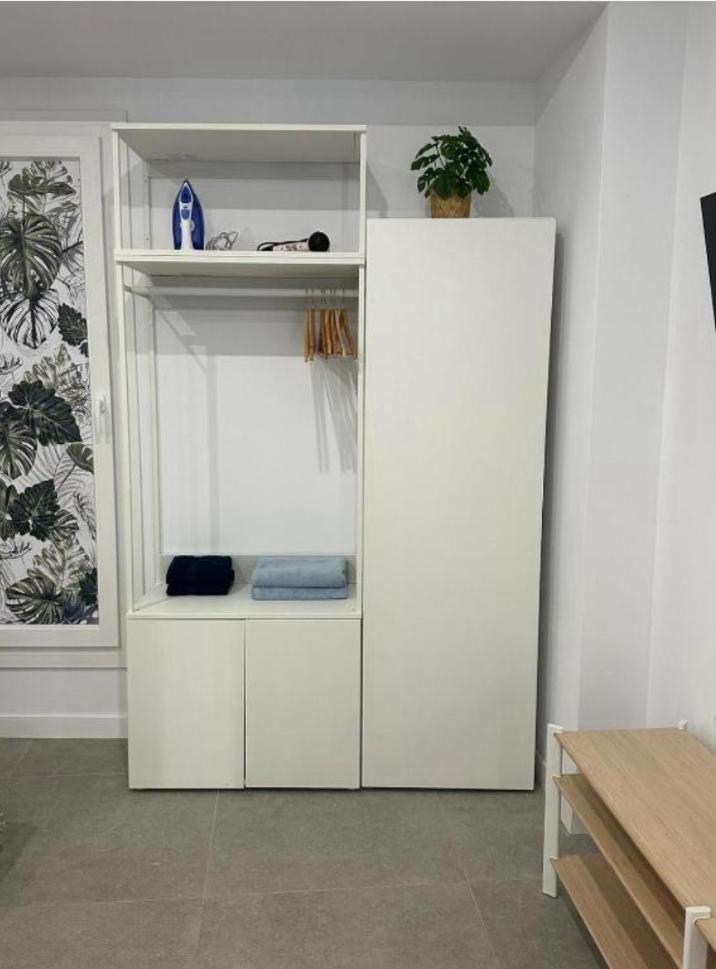 Apartment Hermoso Piso A 5 Minutos De La Estacion De Bus Y Tren Maria Zambrano Malaga