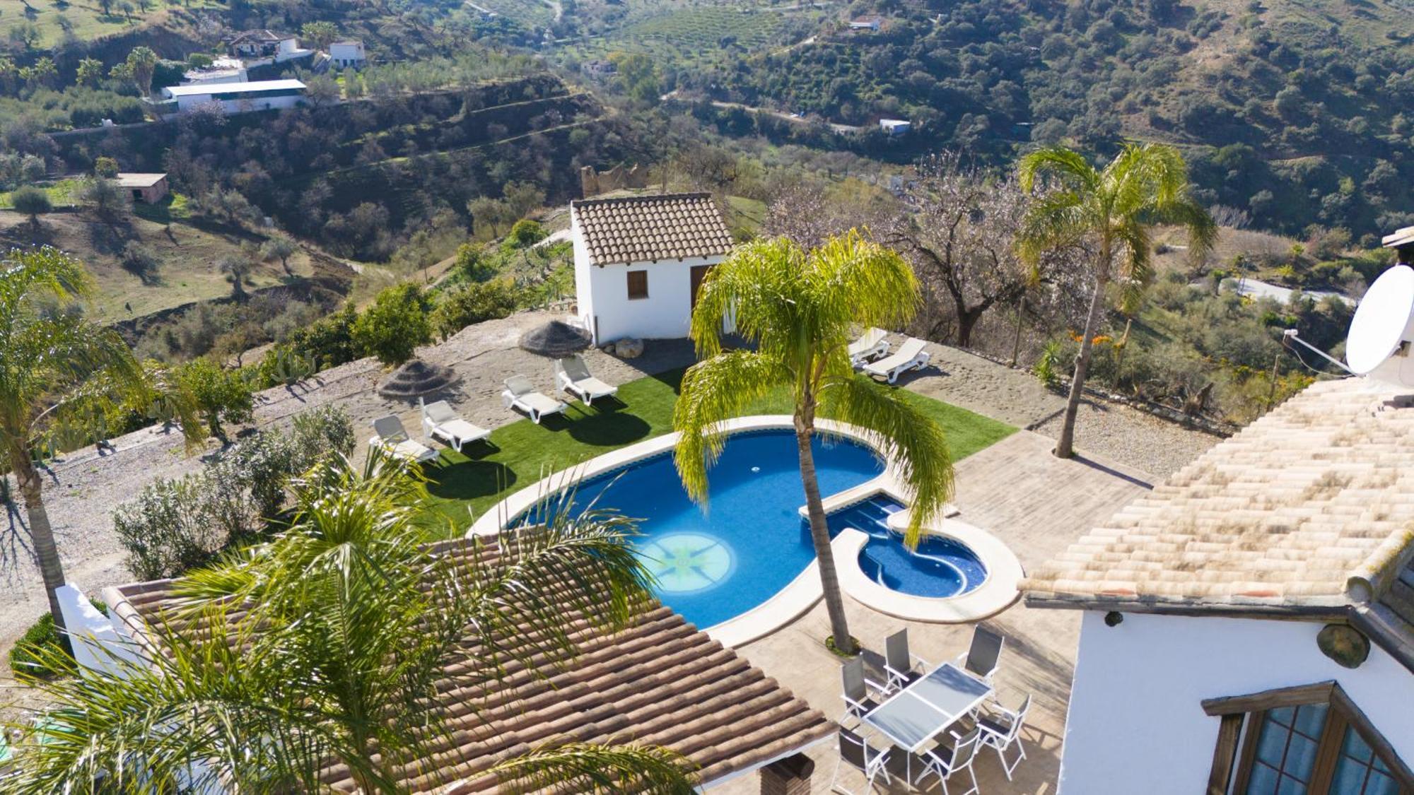 Chalet El Cerro - Piscina Y Jacuzzi