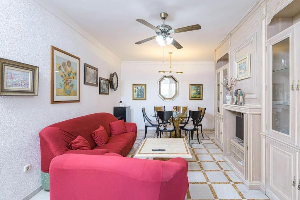 El Palo Beach Apartment