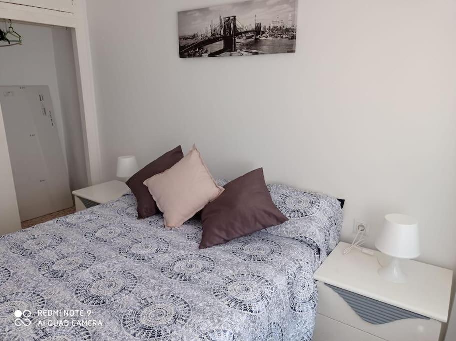 Beach, Pedregalejo Apt.4/6 2 Hab. Apartamento Málaga