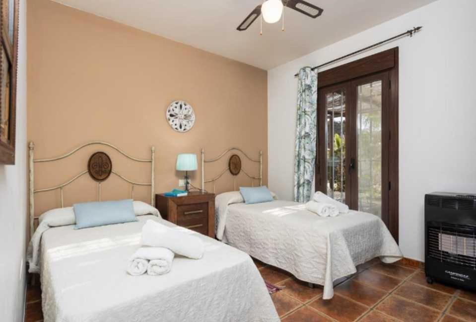 Casa La Vina De La Tireta Villa *
