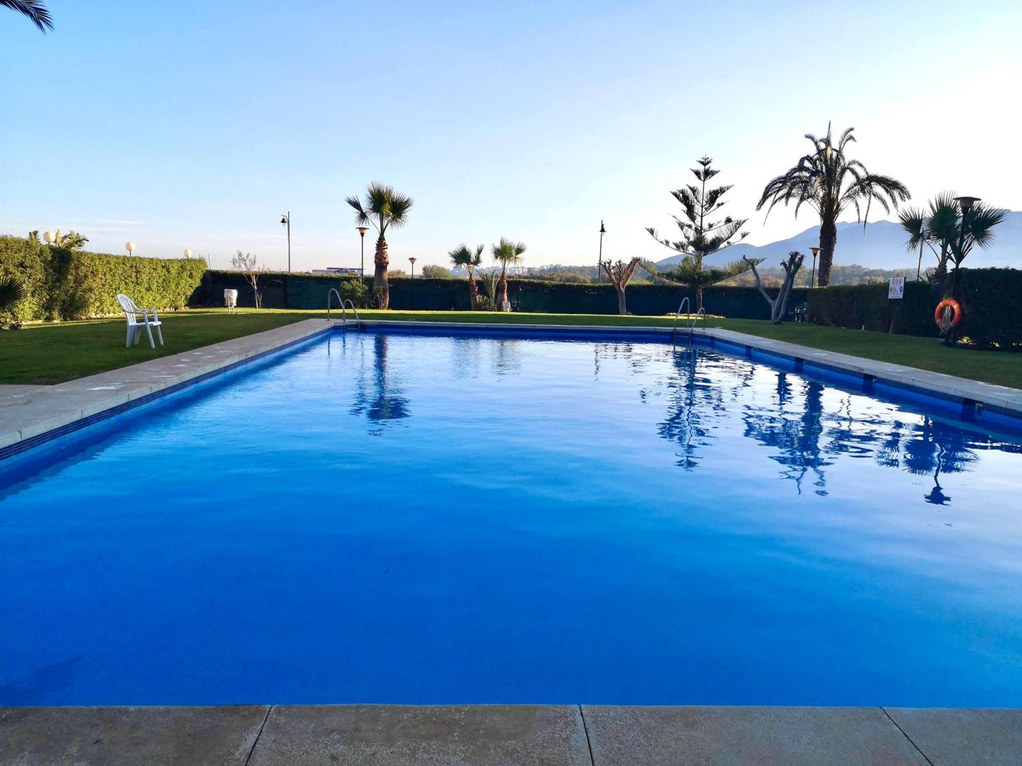 Apartamento Espectacular Junto Al Mar, Con Piscina En