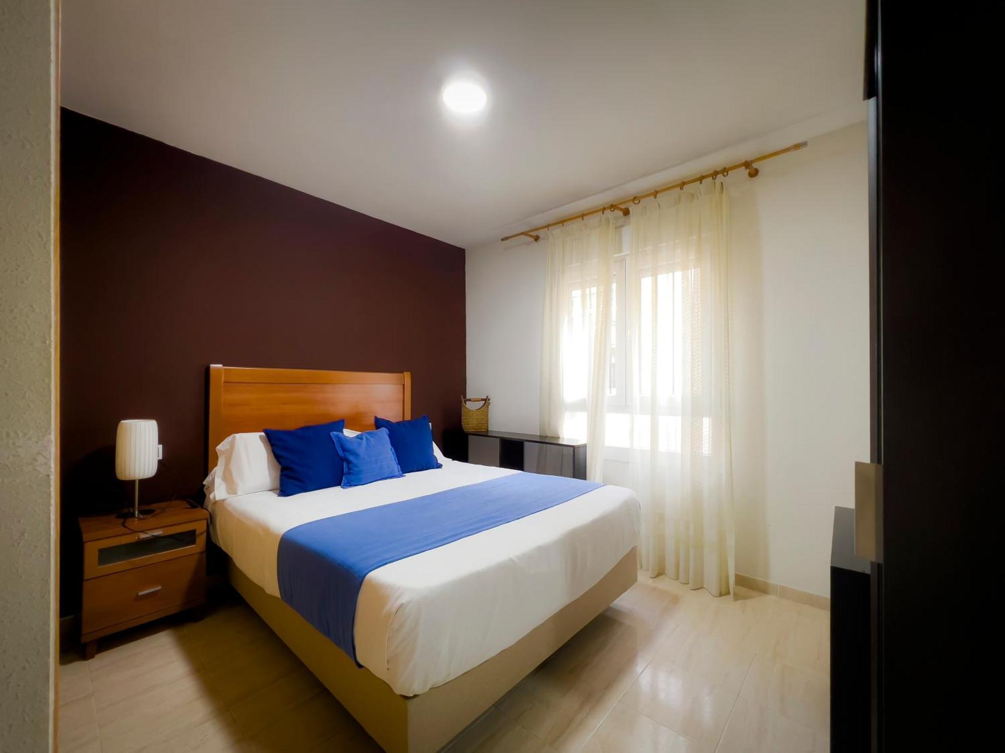 Apartamento Holidays2malaga Huerto De Monjas En Centro Histórico&parking&fibra Wifi *
