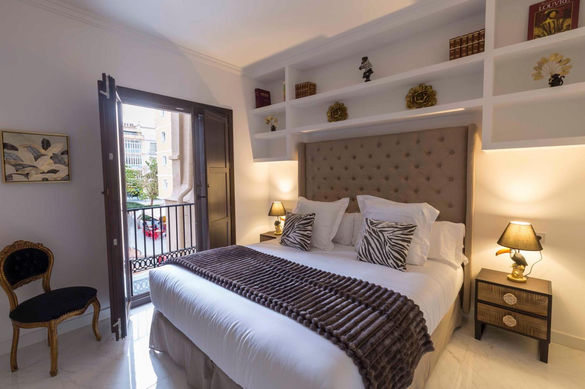 The Clock House Luxury Urban Suites * Malaga