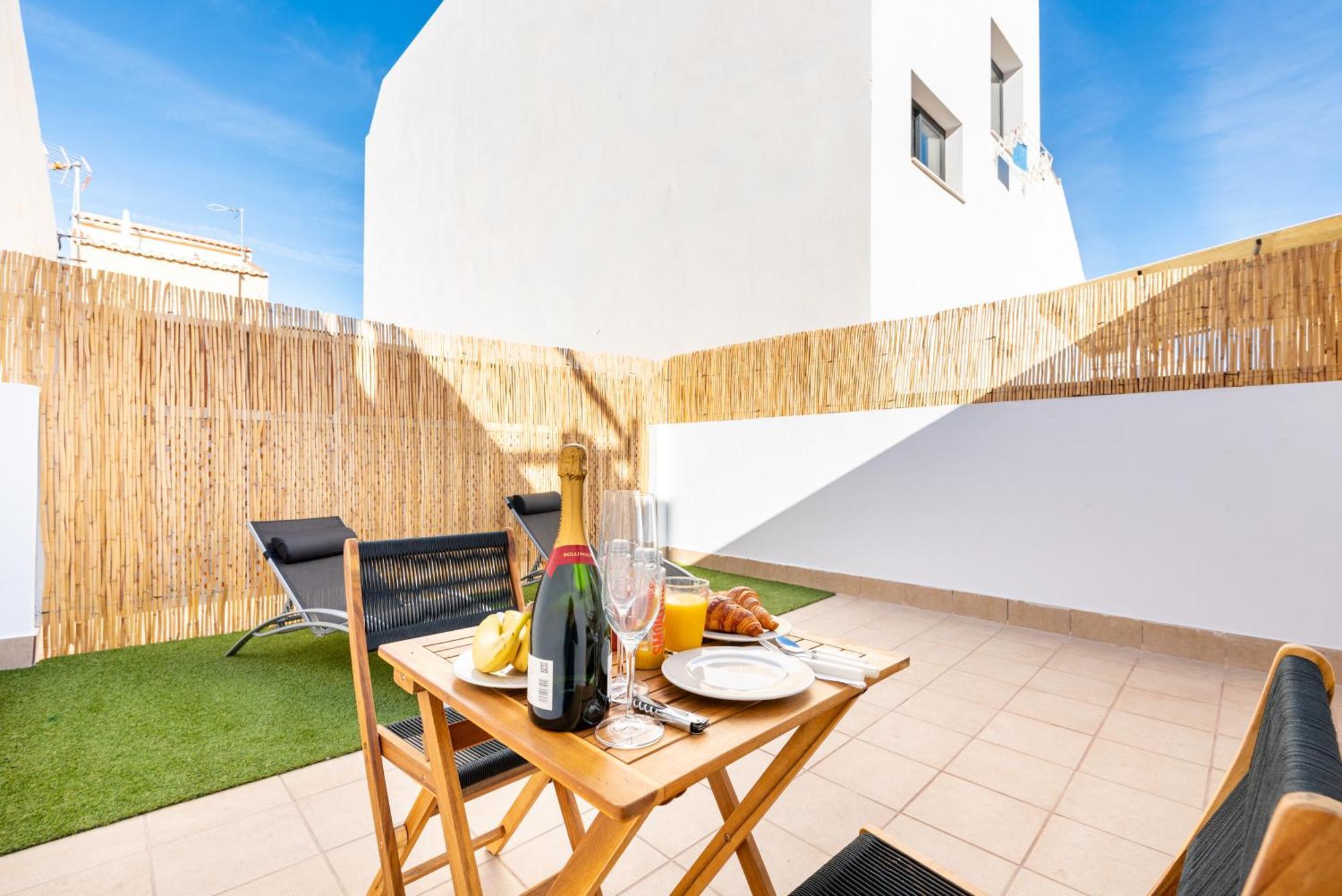 Wintowinrentals Huelin Con Terraza Chill Out Сasa de vacaciones Málaga