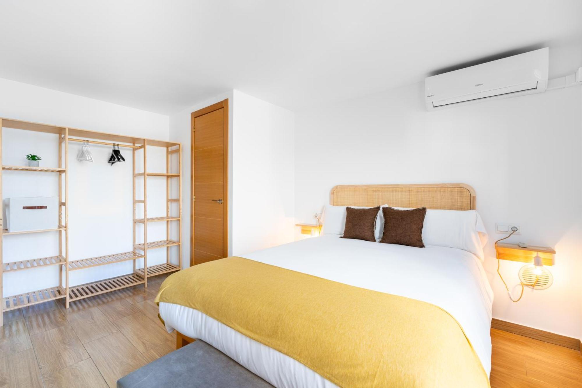 Сasa de vacaciones Wintowinrentals Huelin Con Terraza Chill Out Málaga