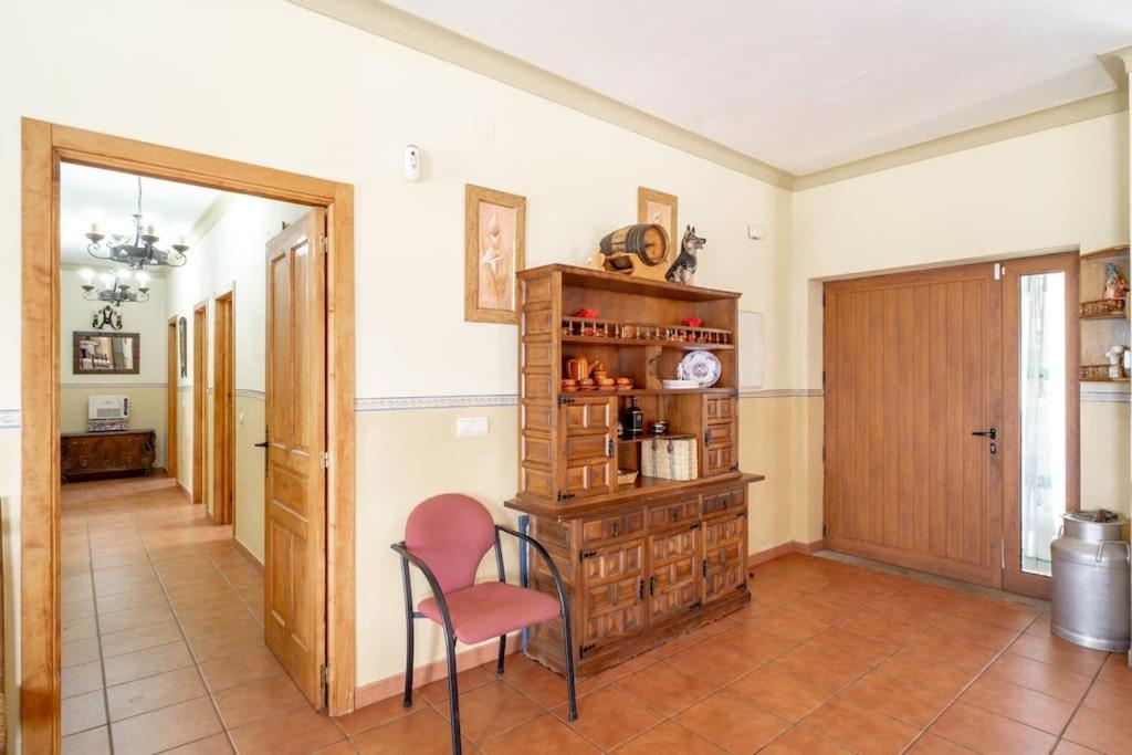 Relajante Con Vistas, Piscina Y Parking Malaga