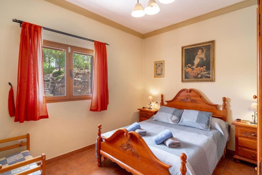 Relajante Con Vistas, Piscina Y Parking Villa