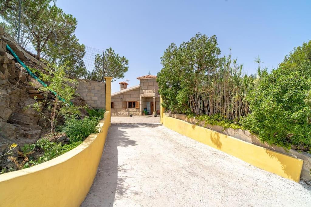 Relajante Con Vistas, Piscina Y Parking