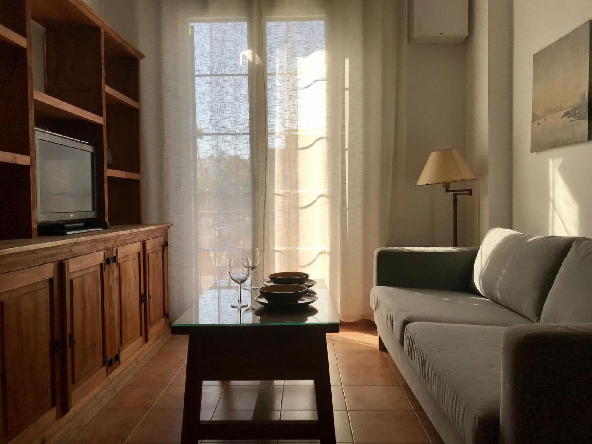Acogedor En Centro Apartamento *