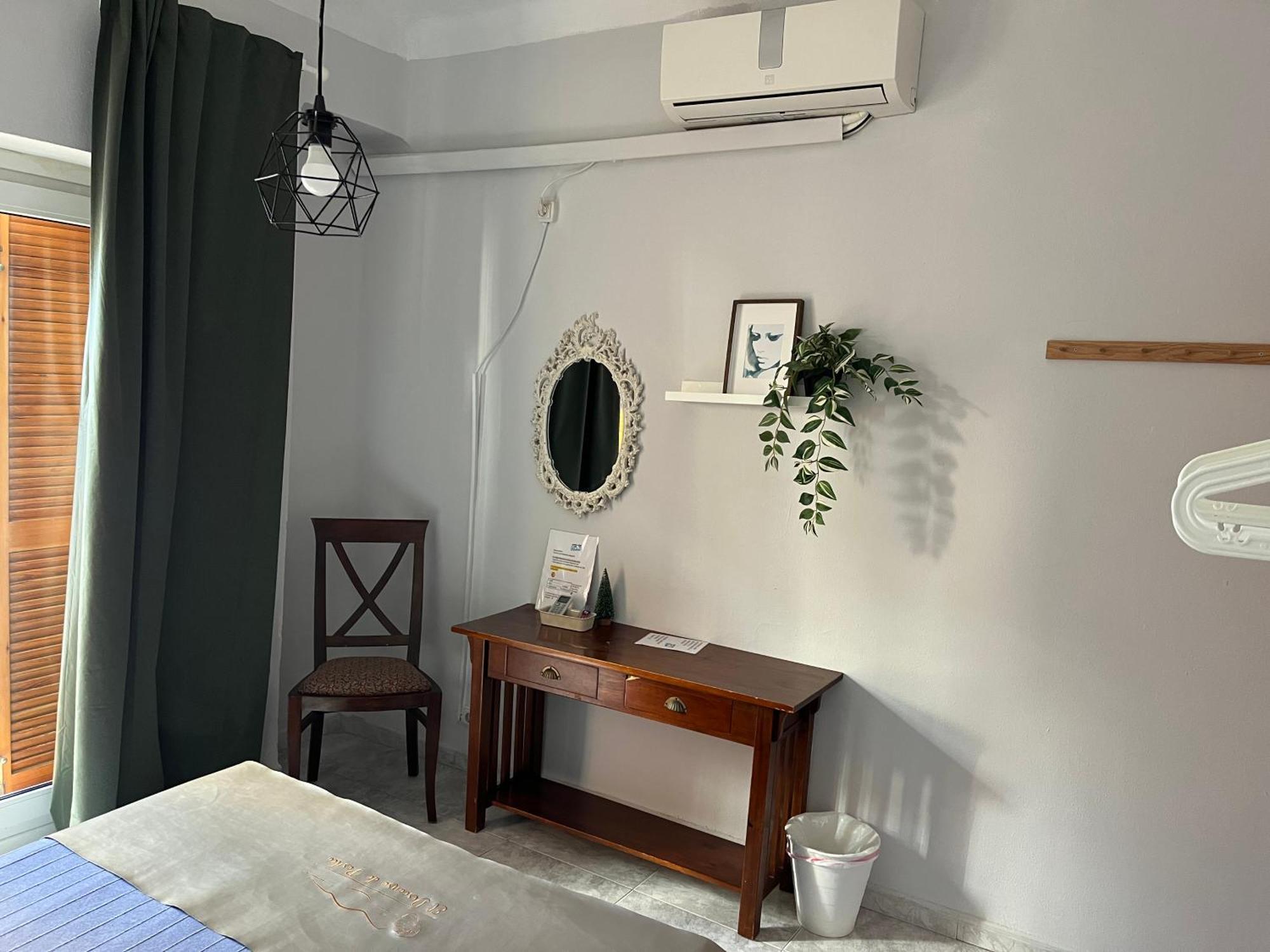 Habitación En Calle Molino Pensión