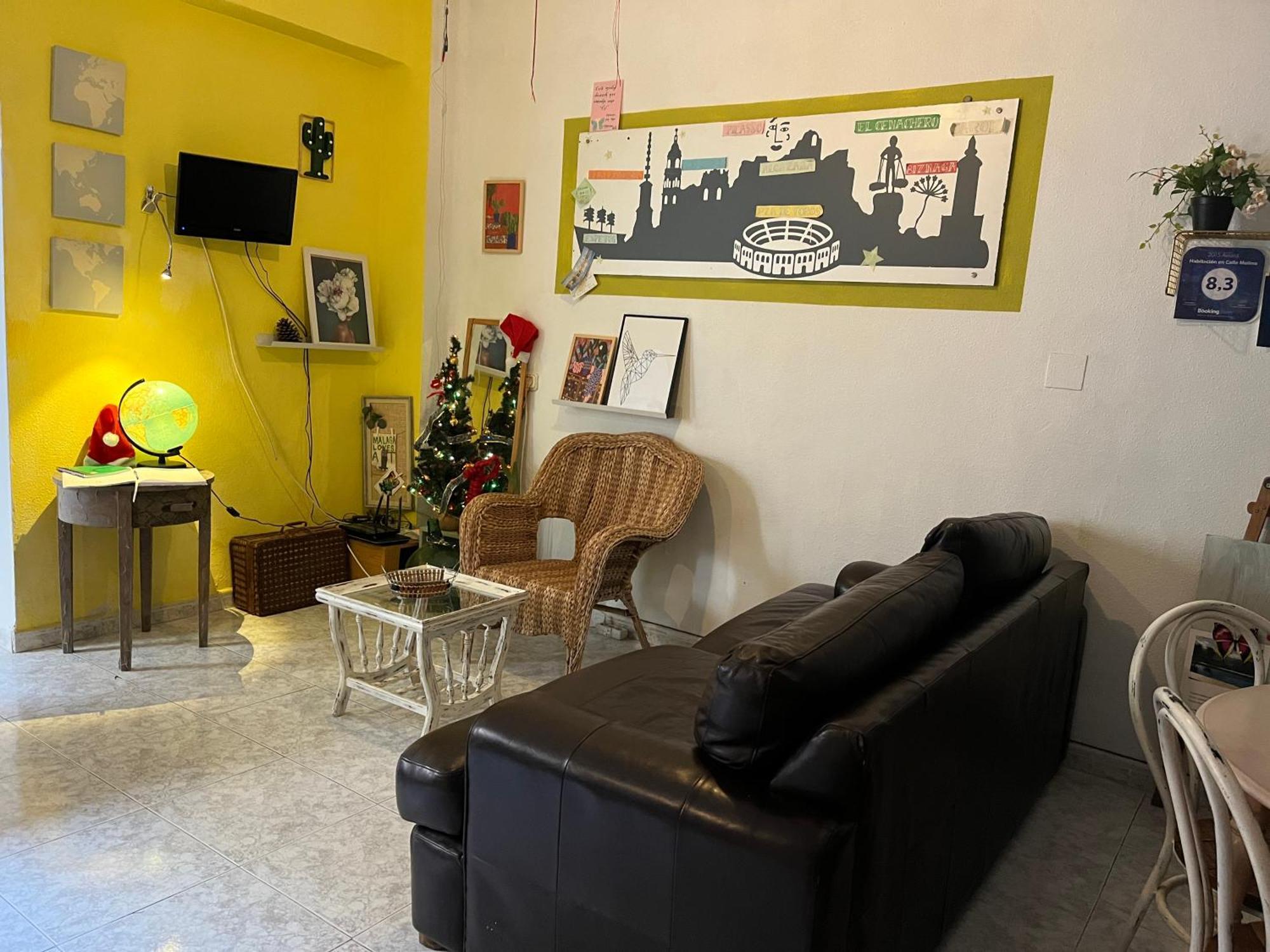 Pensión Habitación En Calle Molino