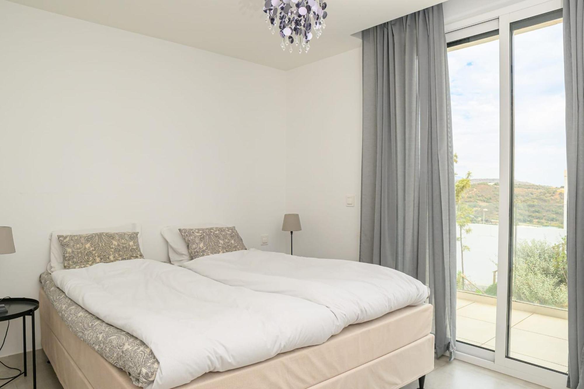 Beautiful Modern 2 Bedroom In Casa Banderas, La Cala De Mijas *
