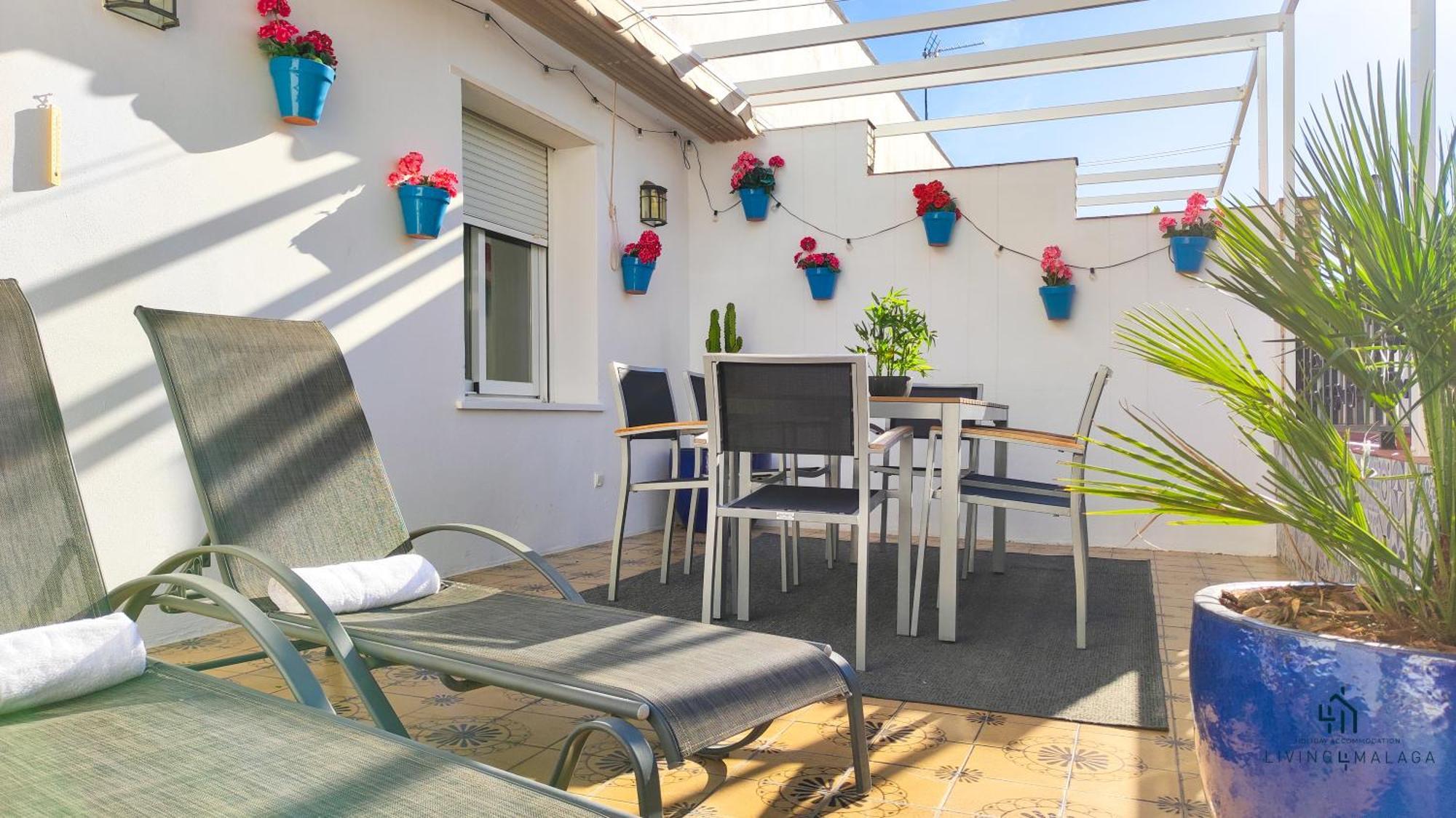 Living4malaga Sun&terrace Penthouse Apartment