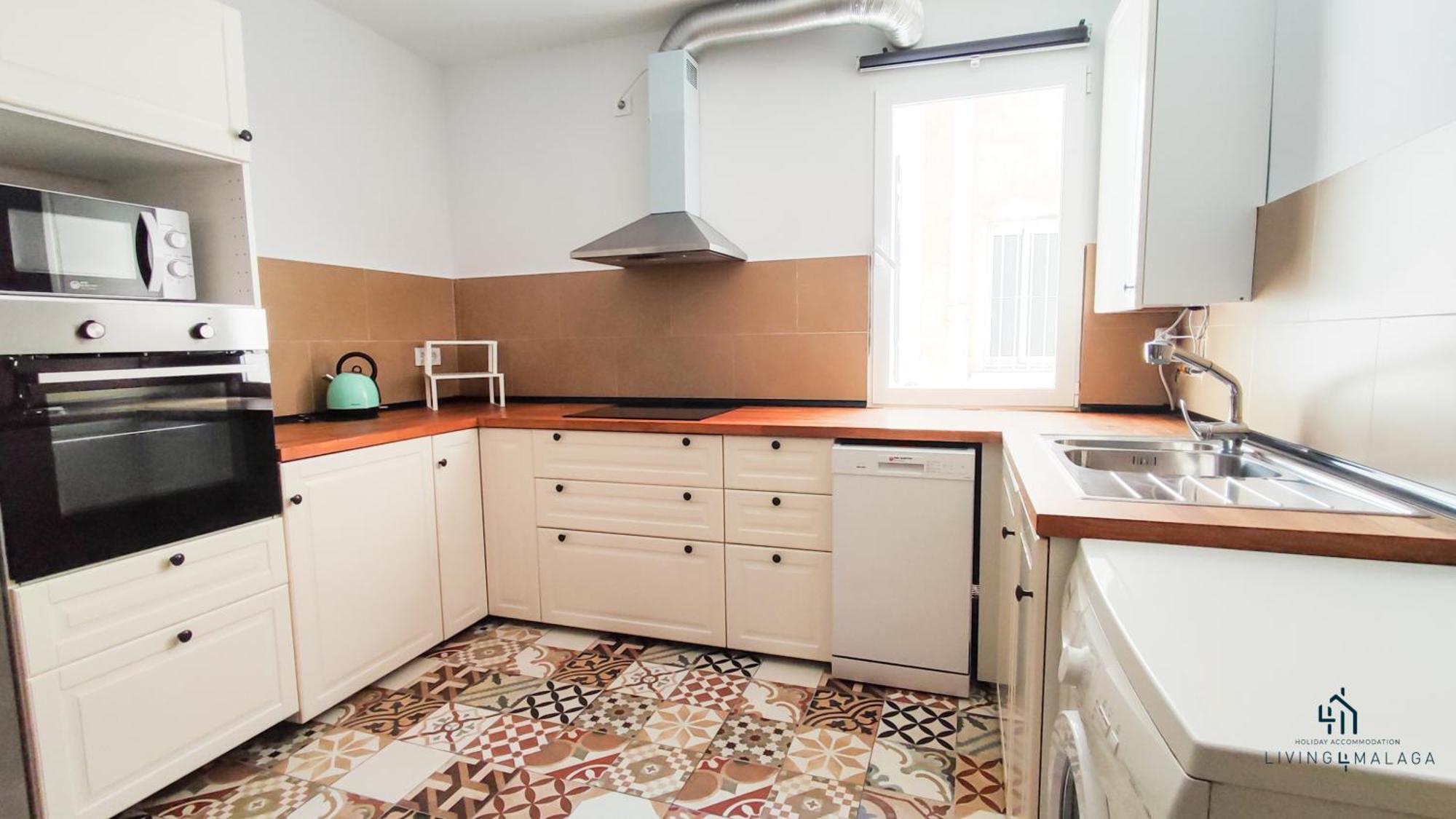 Living4malaga Sun&terrace Penthouse Apartment