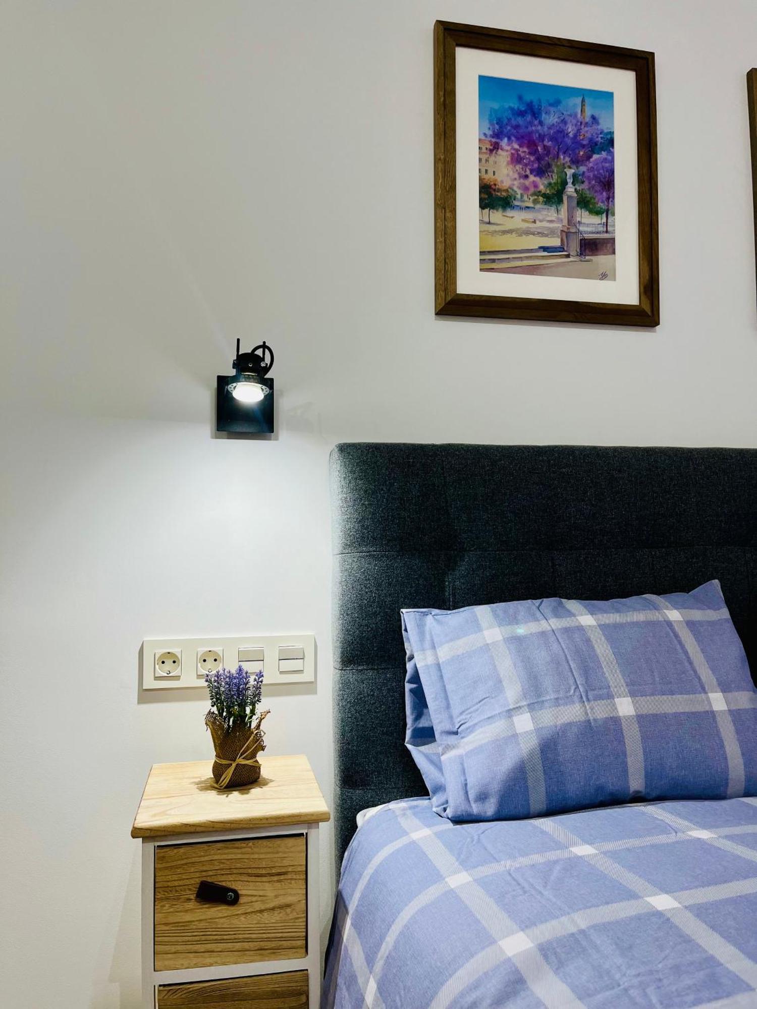 Malasana 51, New Art Apartment, Breakfast Included, Historic Center, Quite Neighborhood, Ml Malaga